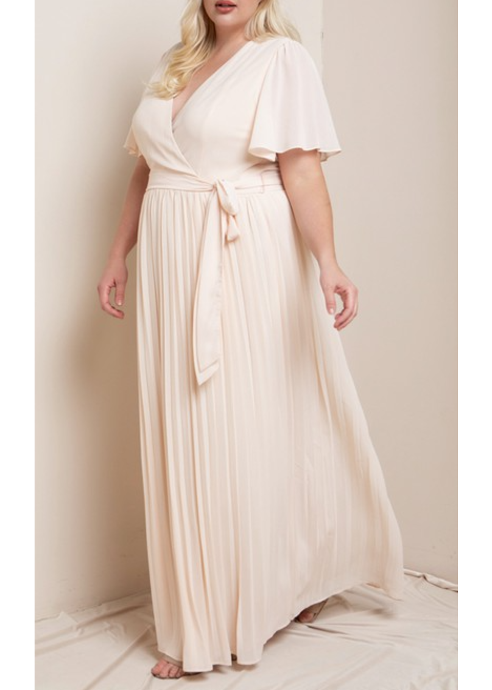 SBPM40221 - PLUS SIZE PLEATED GOWN