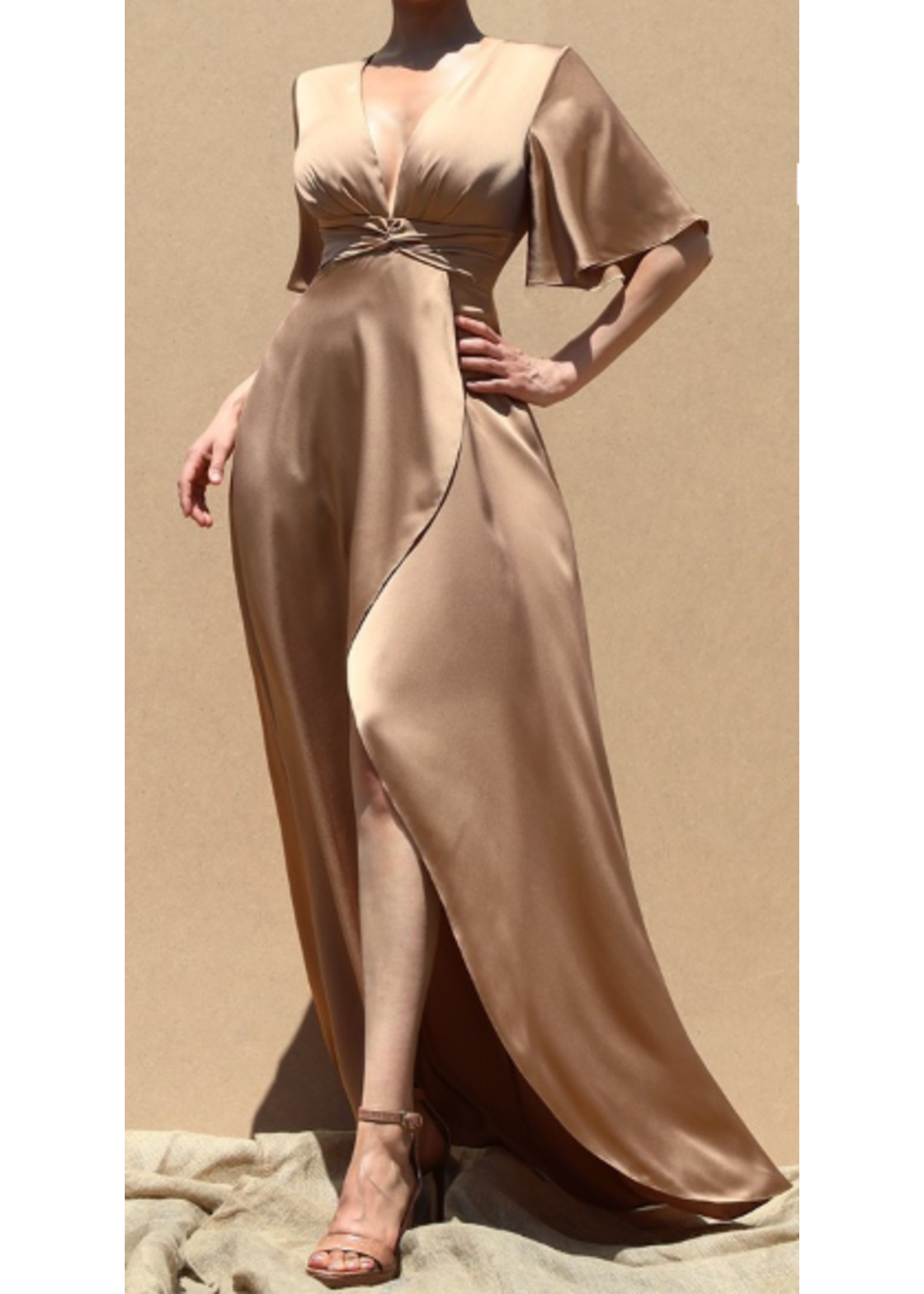 DDDD1227 - FRT TWIST SATIN GOWN W HIGH SLIT