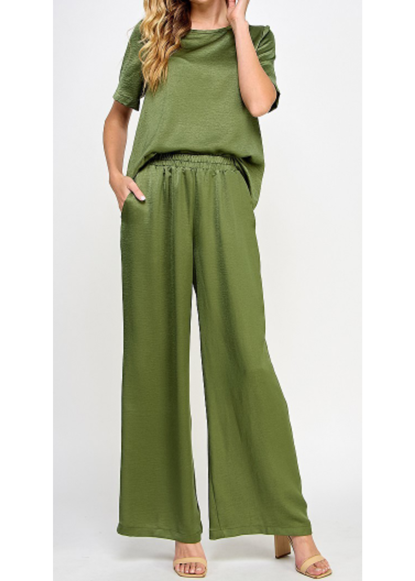2HST3933 - SOLID SATIN 2PC SUIT SET