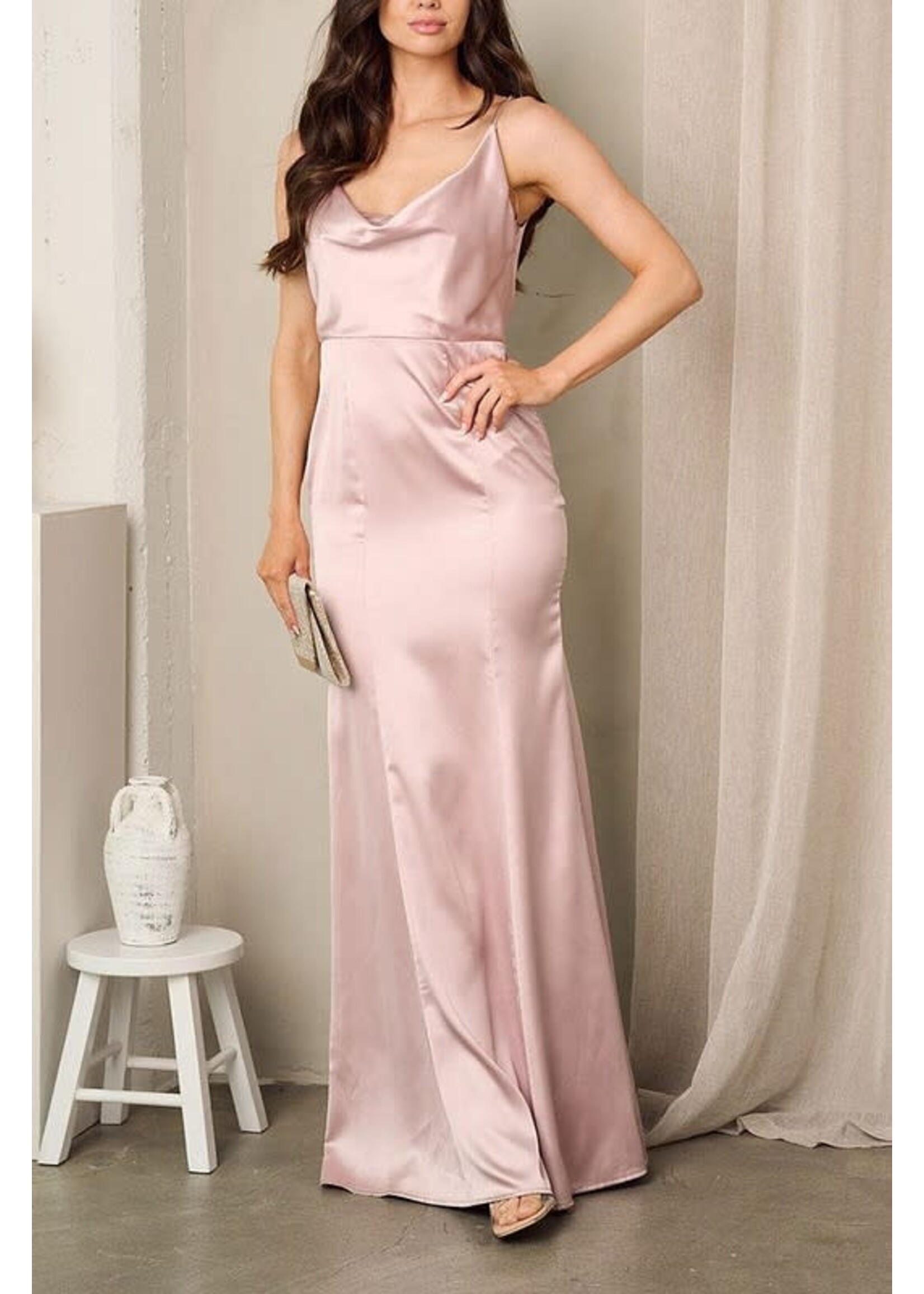 RSRTWT3114 - SLEEVELESS COWL NECK  GOWN