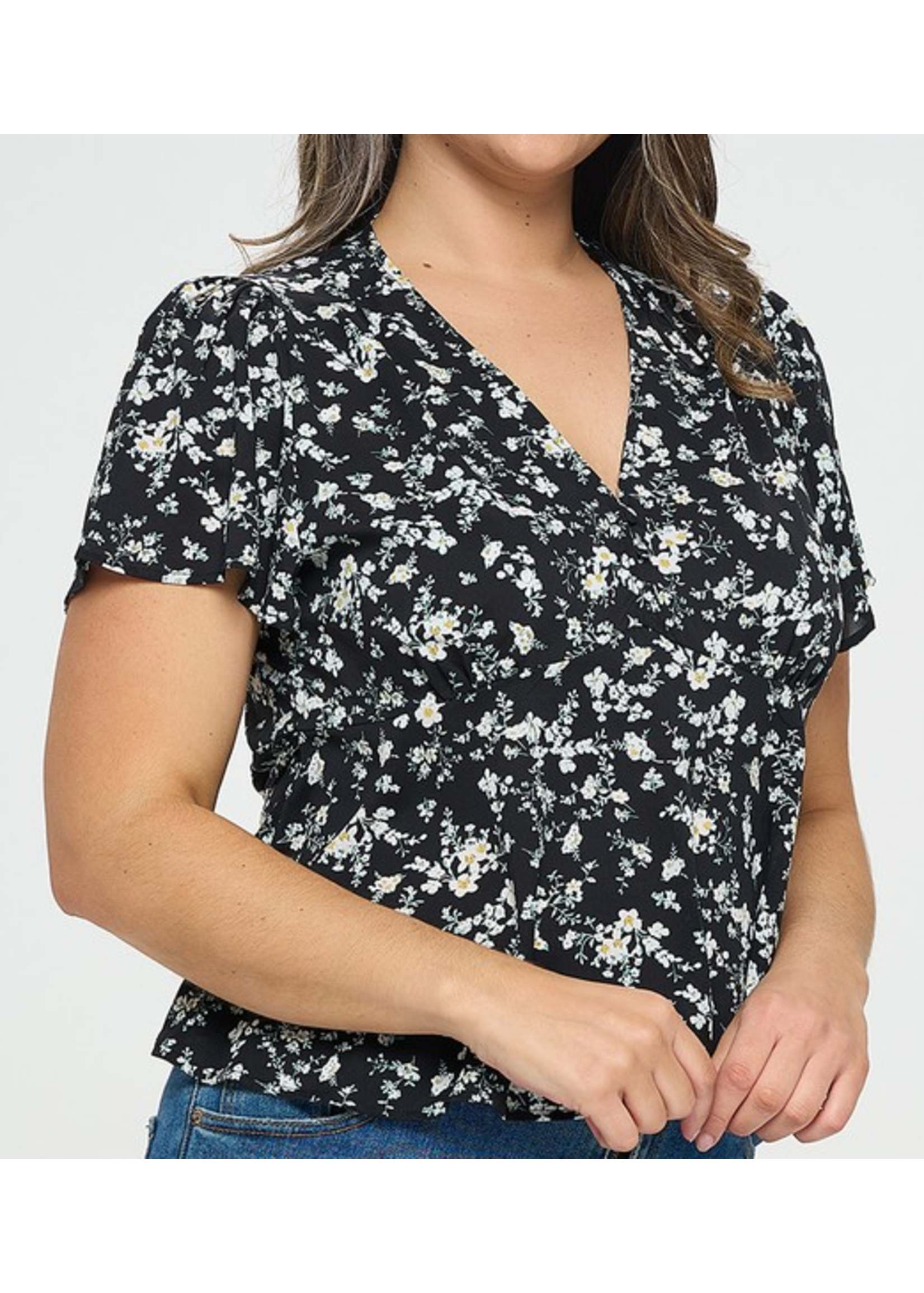 TPIT5510 - PLUS SHORT SLEEVE FLORAL BLOUSE