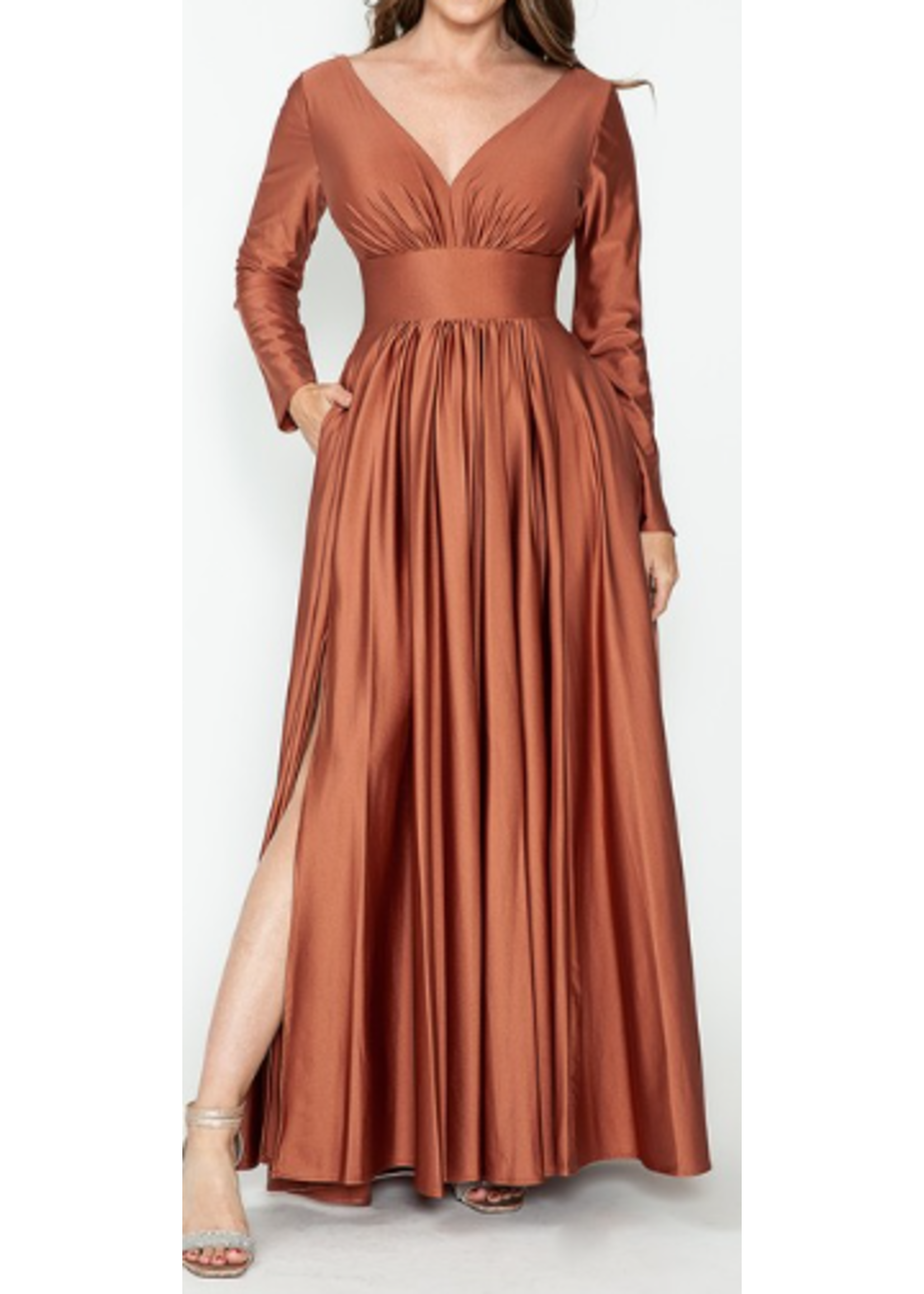 LEN5231 - LONG SLEEVE GOWN W/WAIST BELT