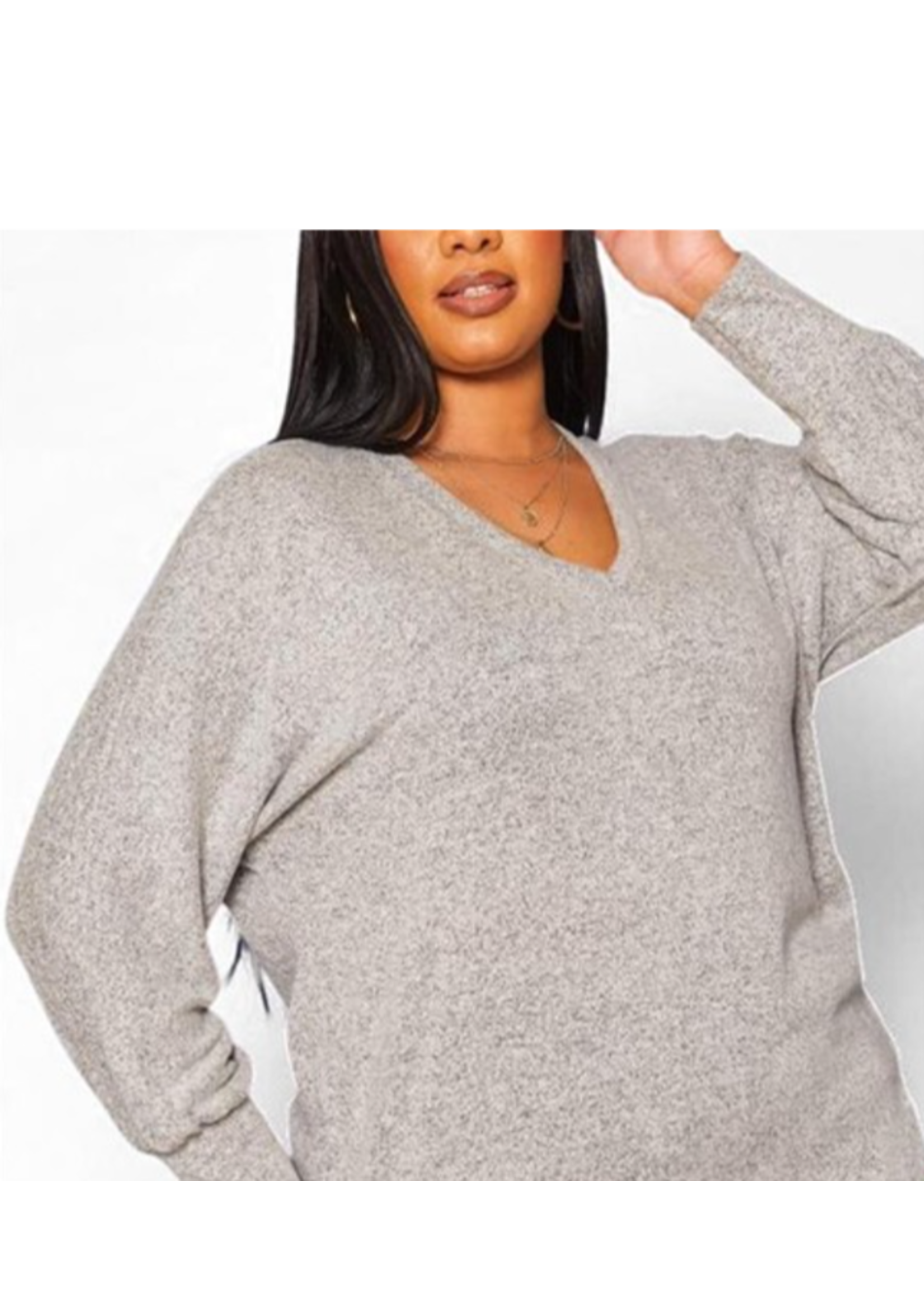 CYM4004P - PLUS LONG SLEEVE VNECK LIGHT WEIGHT SWEATER