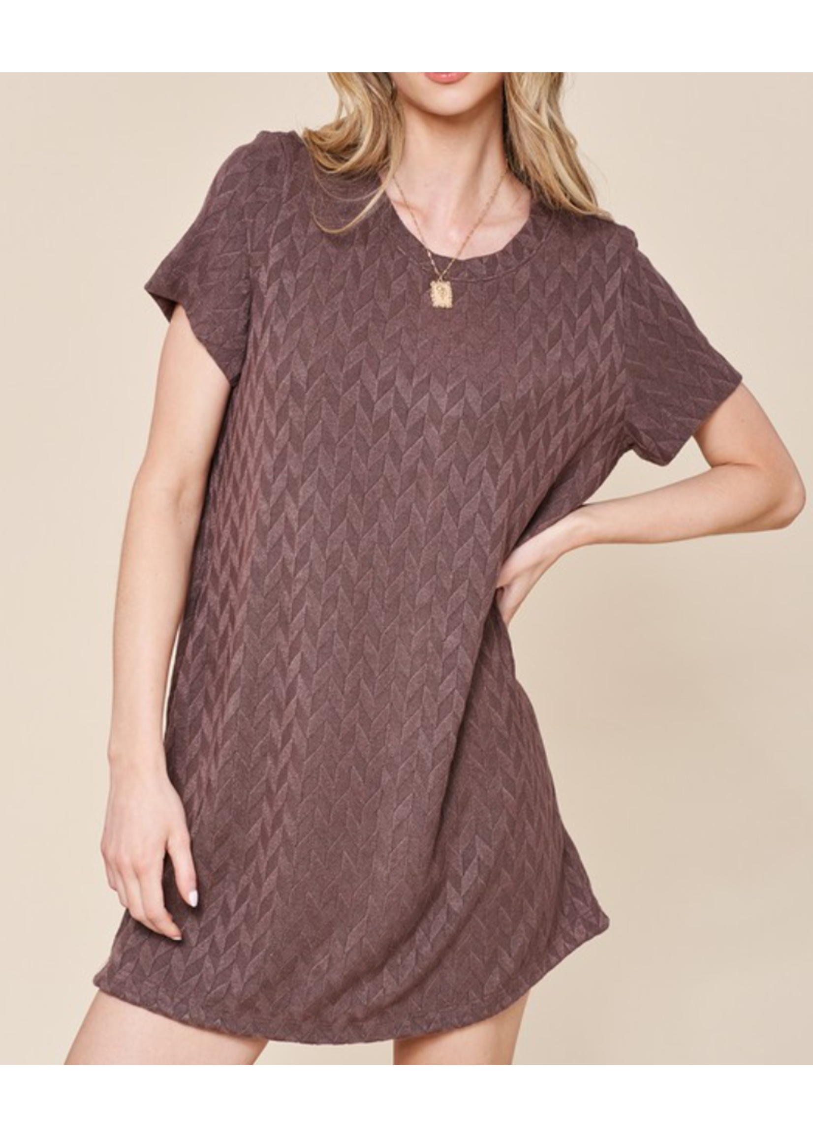 LELD1015 - TEXTURED KNIT SHIFT DRESS