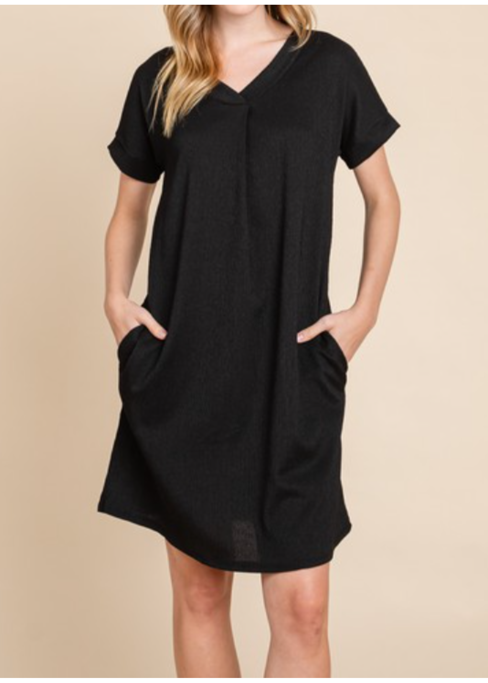 BBD1518 - SOLID CRINKLE V-NECK SHIFT DRESS