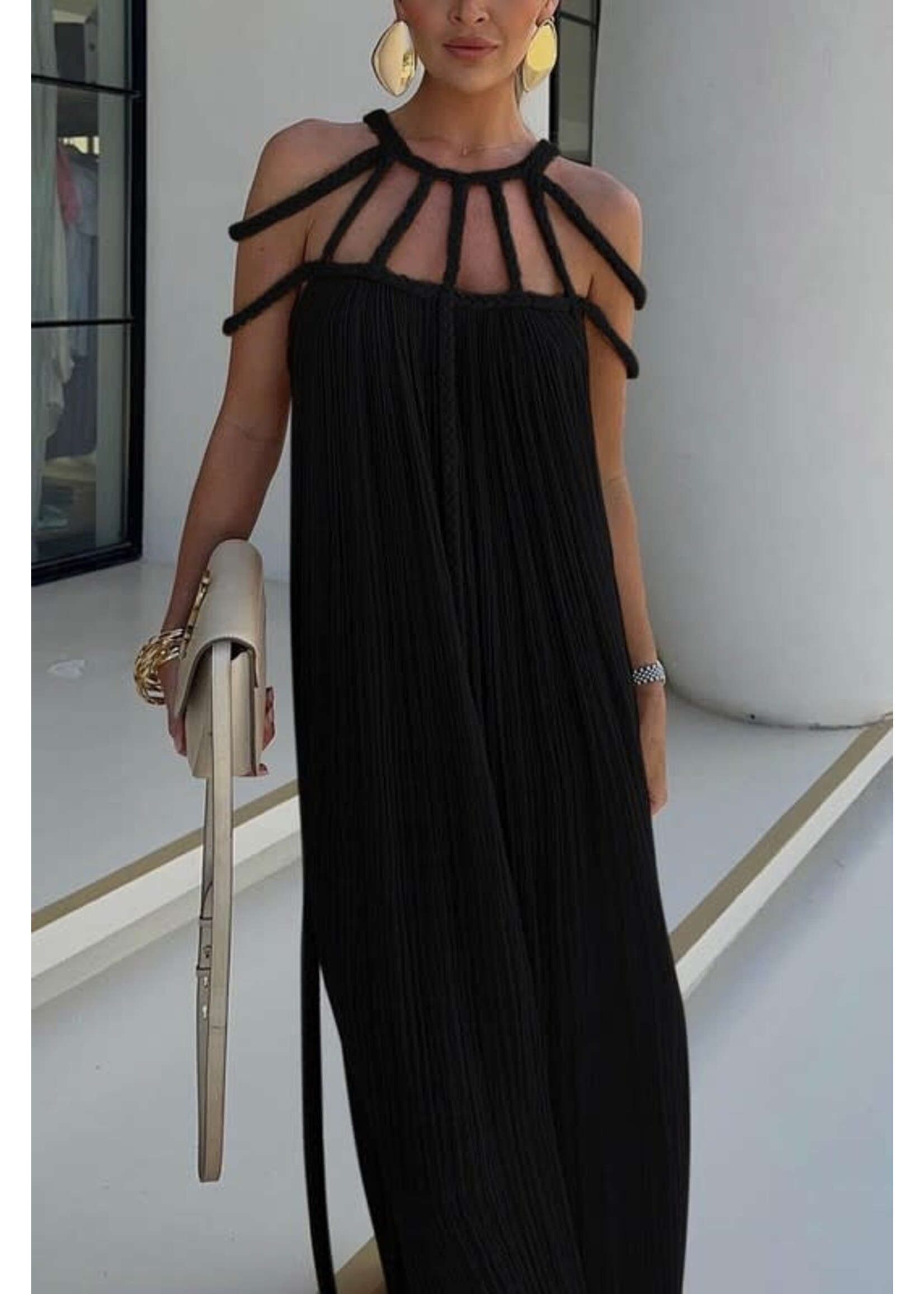 MAB040 - OFF SHOULDER PLEATED DETAIL MAXI