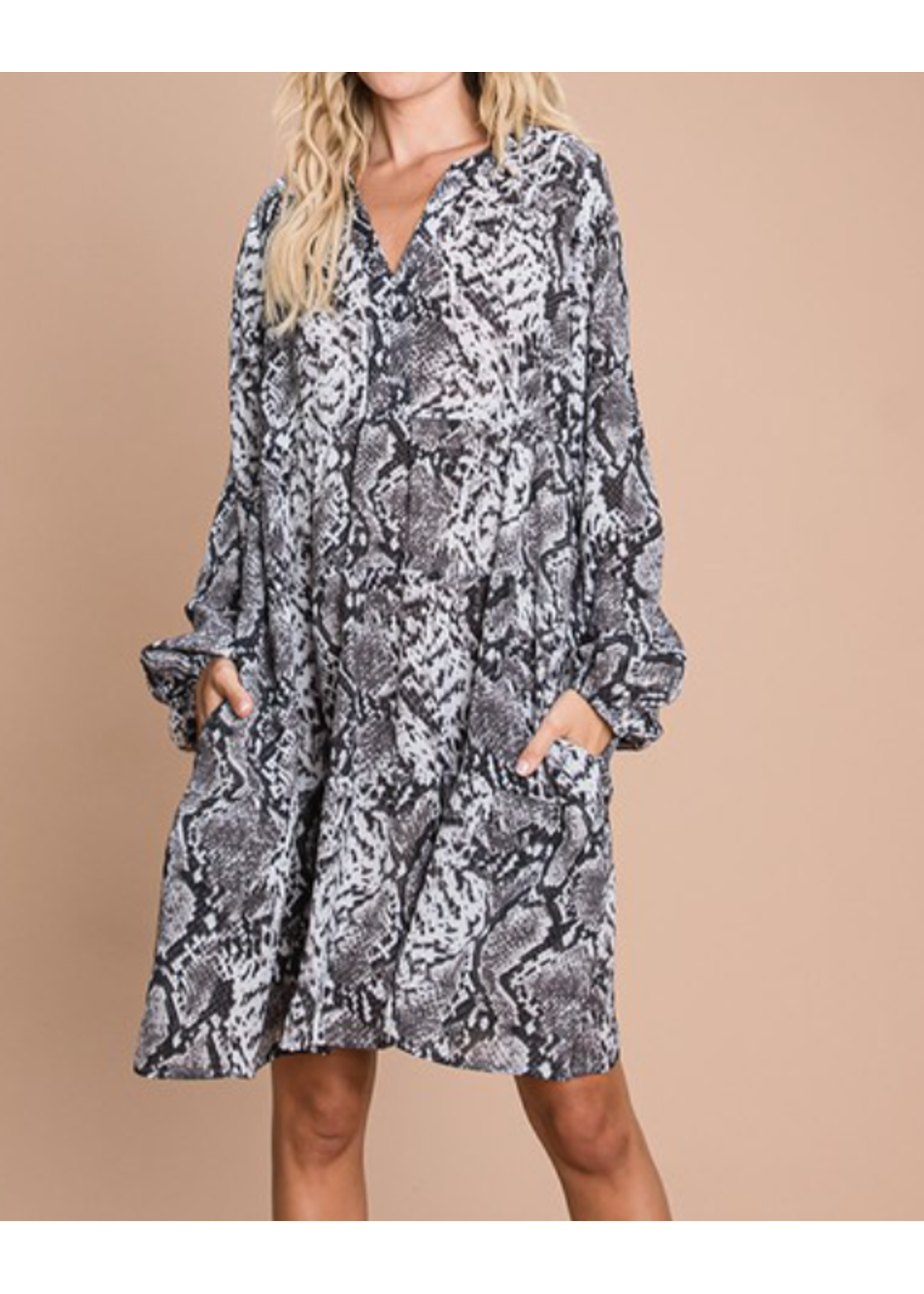 CB10042 -  PLUS ABSTRACT SLEEVED DRESS