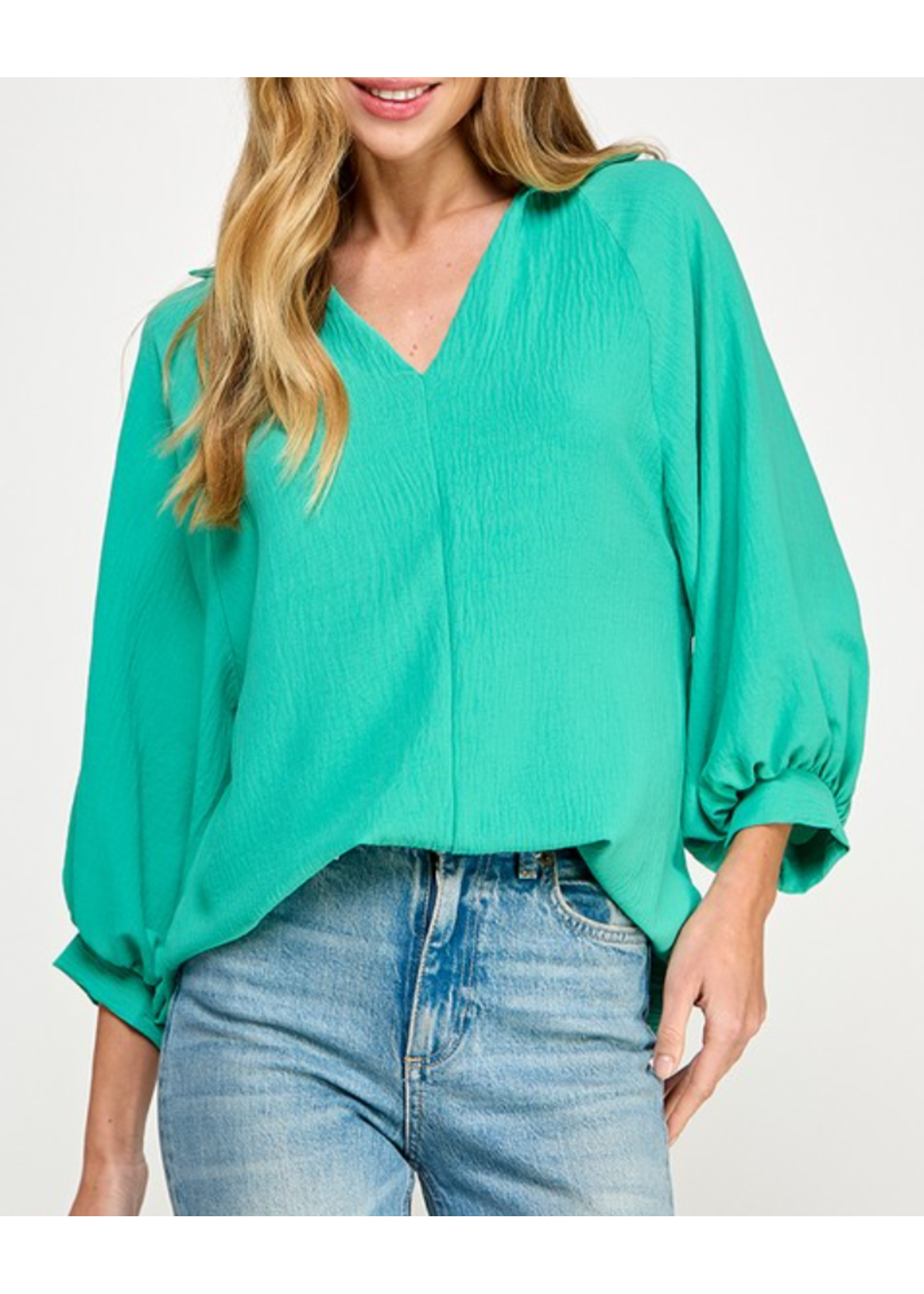 2HT4047 - SOLID COLLARED BLOUSE W VNECK & CUFFED VOLUMINOUS SLEEVE