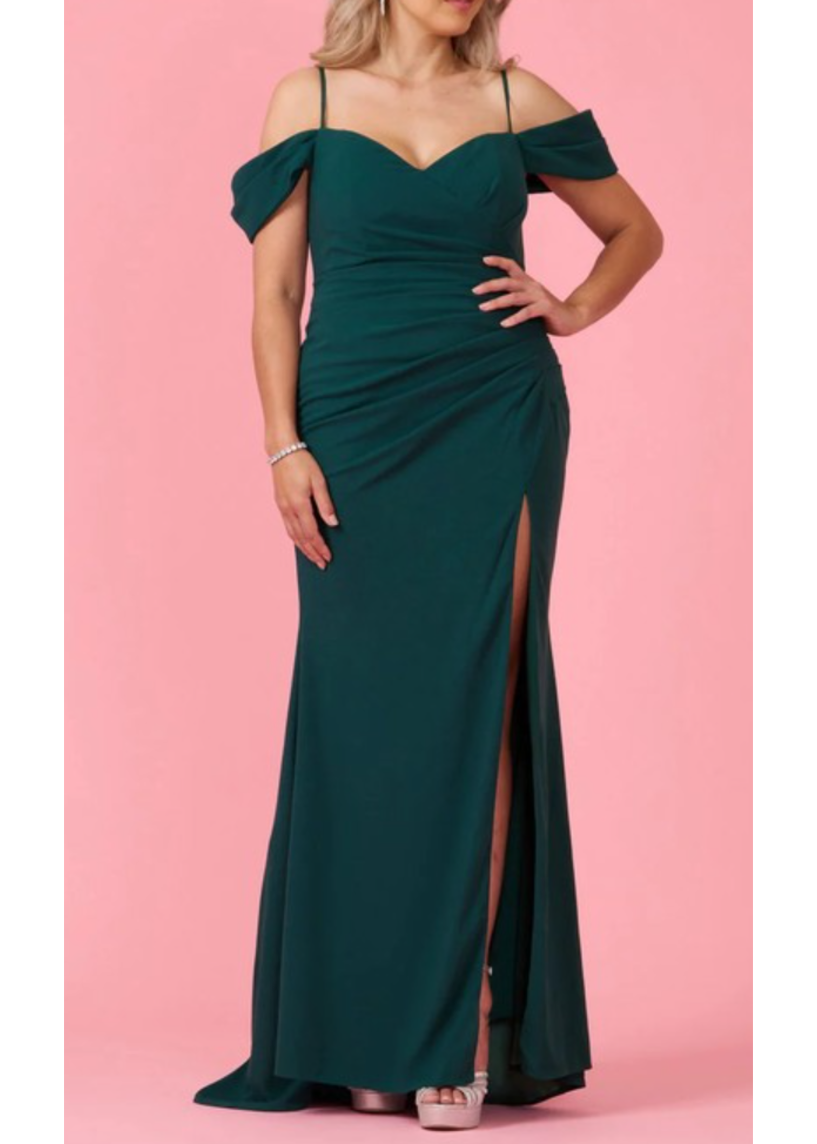 WDDD1320 -  EVENING GOWN / OFF SHOULD W SPAGHETTI STRAP SHETH GOWN W SLIT
