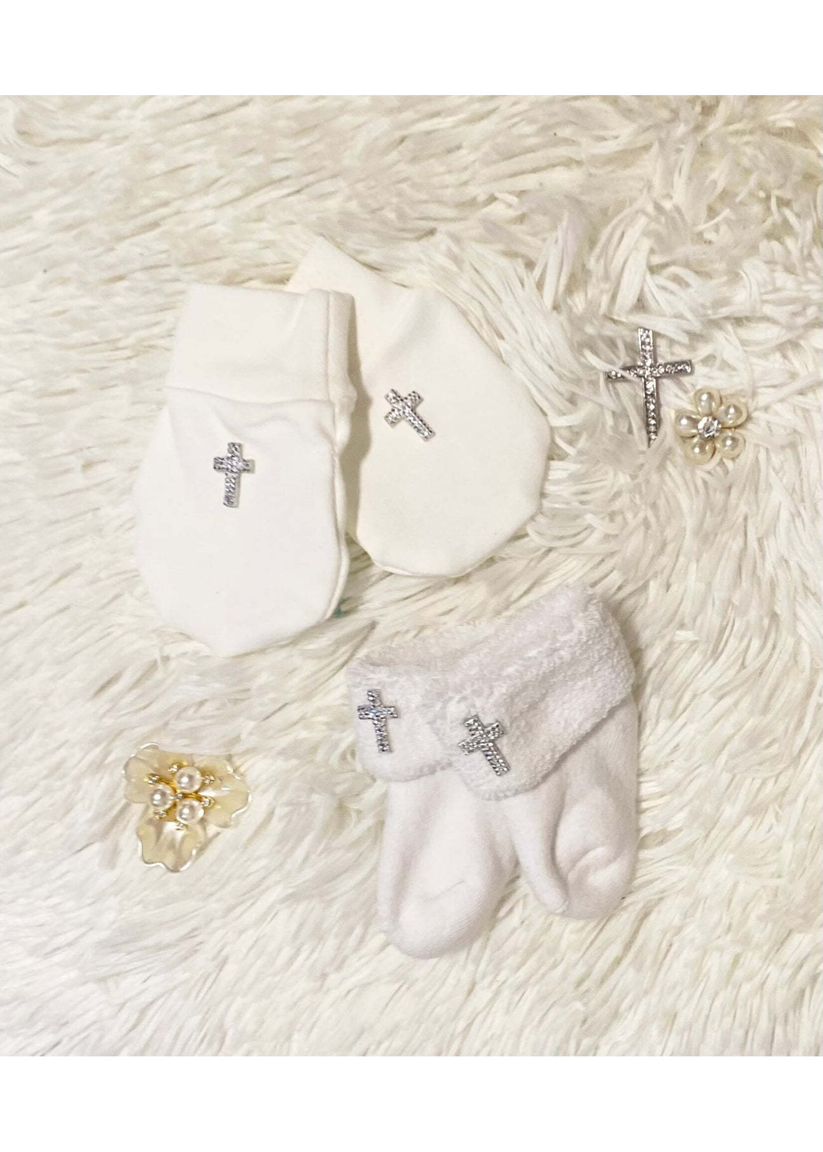GUBABY03 - BAPTISMAL BOOTIES & MITTENS