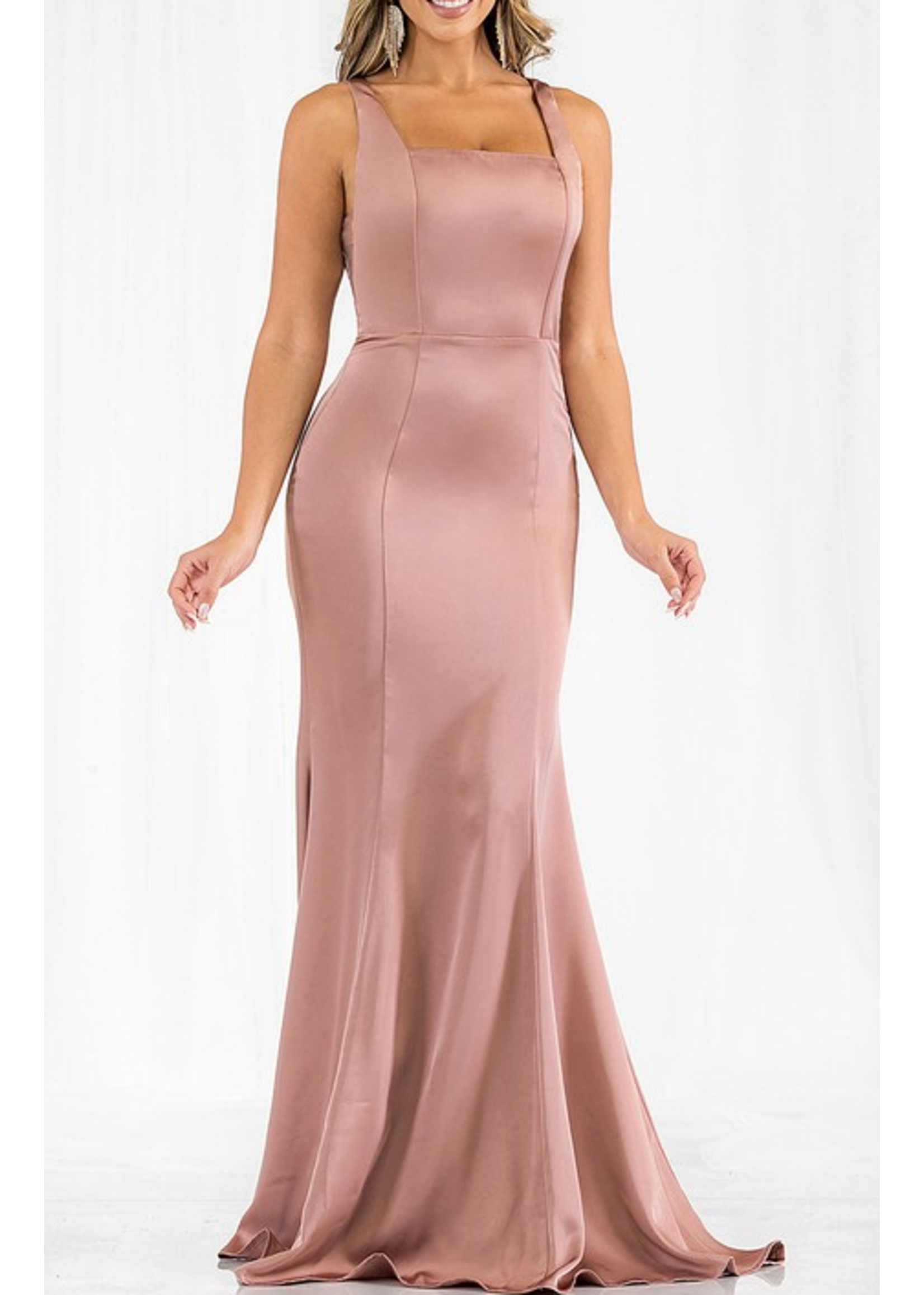 MUMf21514 - Square Neck Buttoned Detail Back Eveing Gown.