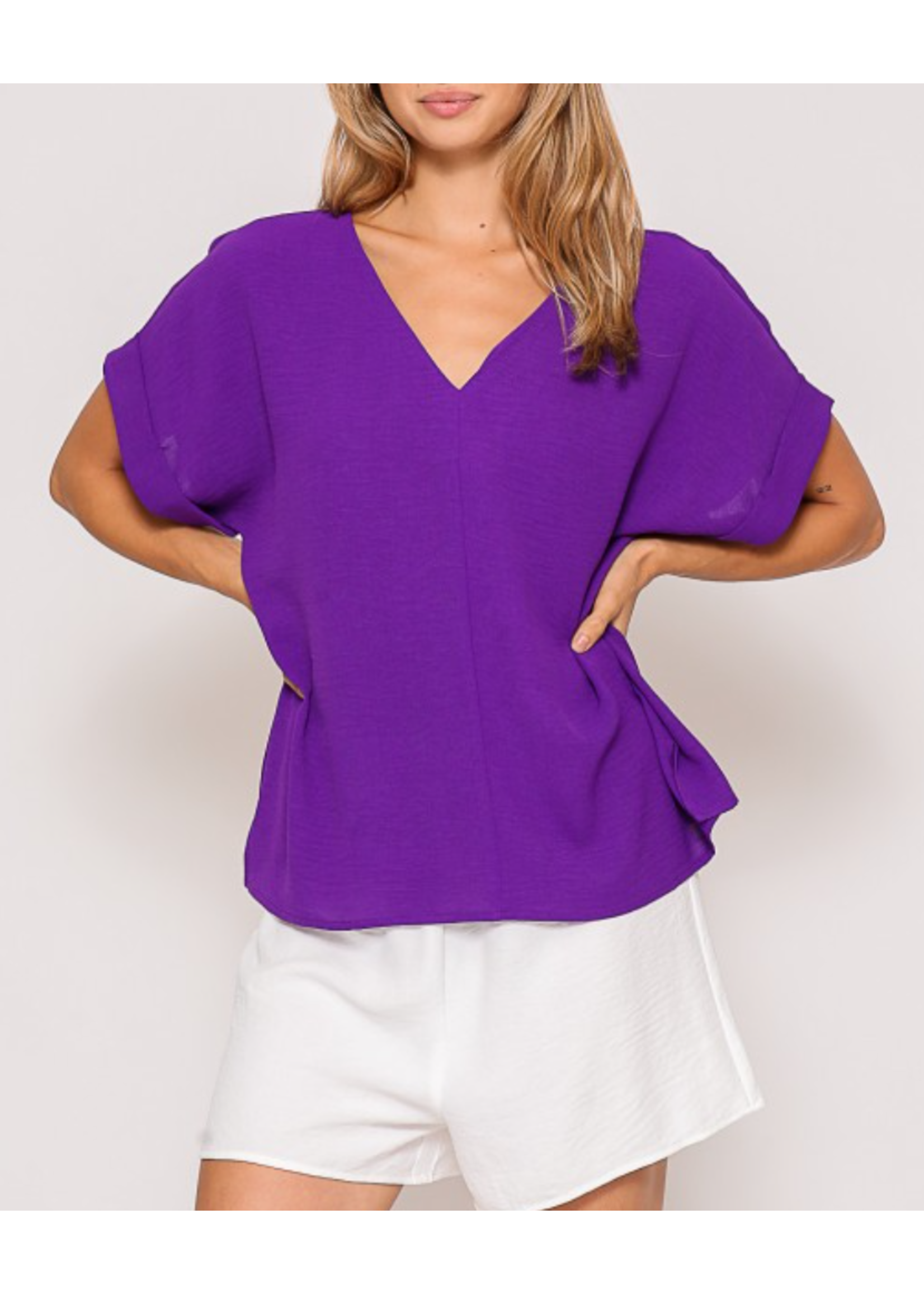TMWN10948 - VNECK AIRFLOW BLOUSE