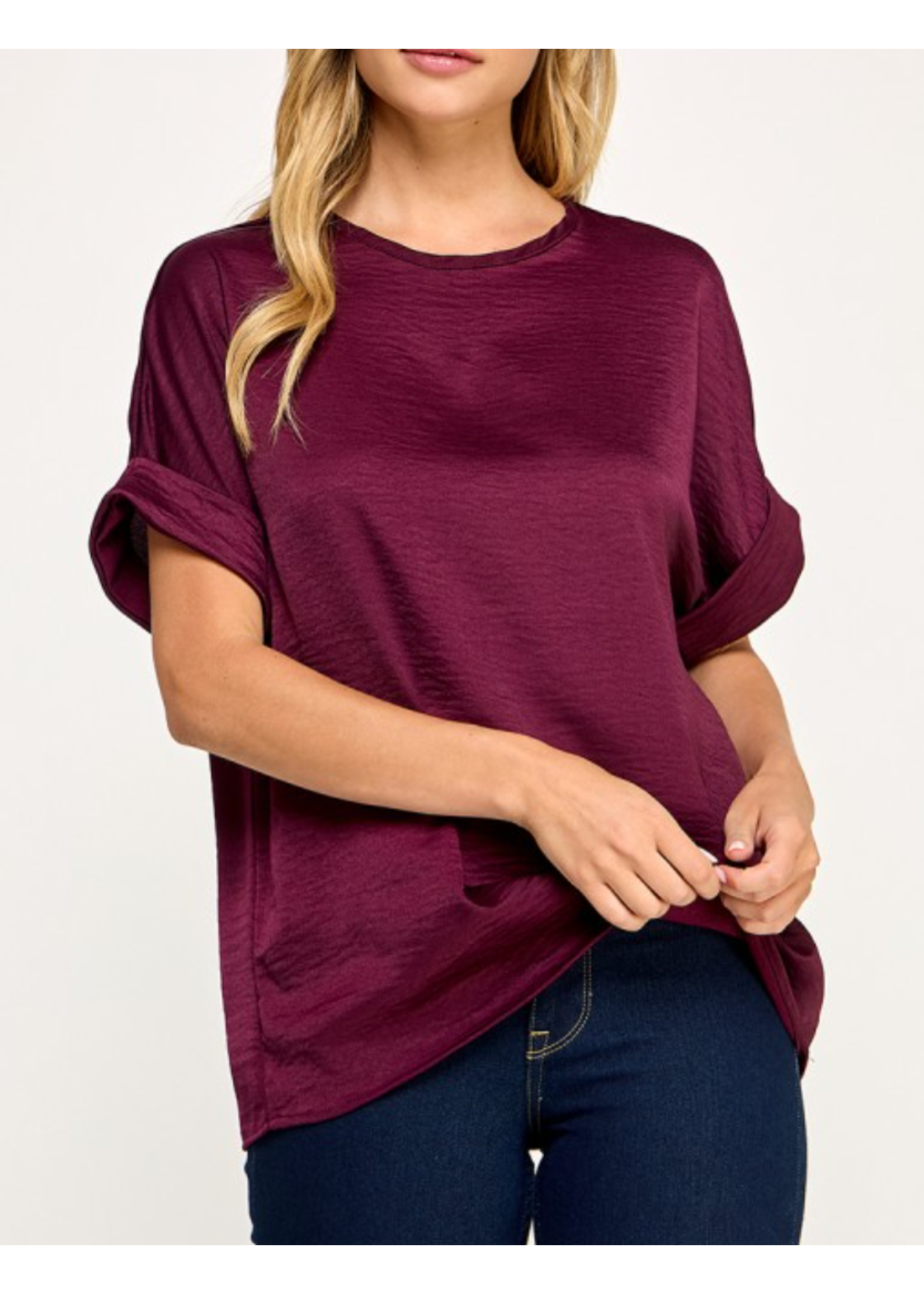 2HT4126 - SATIN AIRFLOW CUFFED SHORT SLEEVE TOP W PEARL BUTTON ENCLOSURE