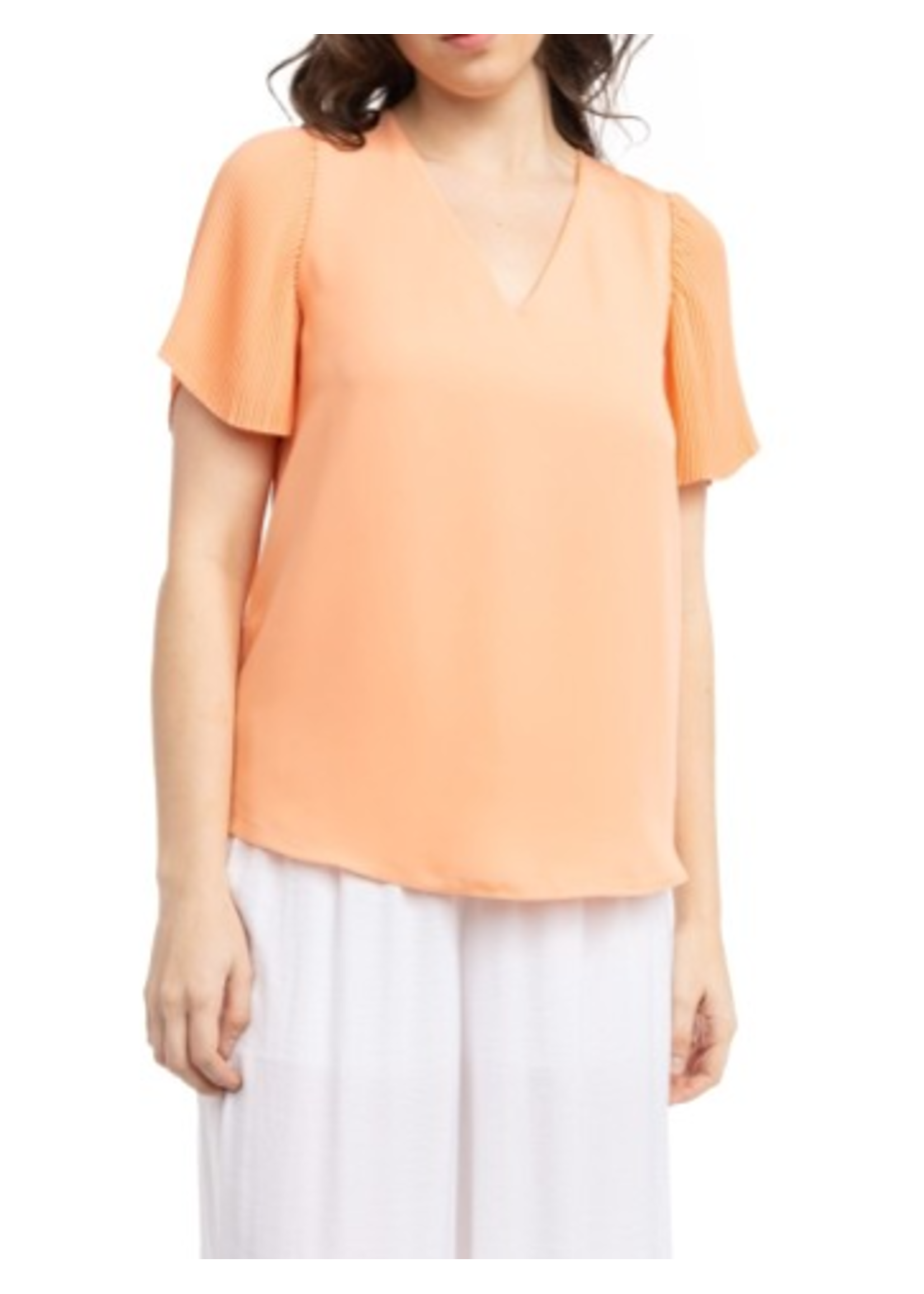 ZNOB113273 - Pleated Angel Sleeve Blouse