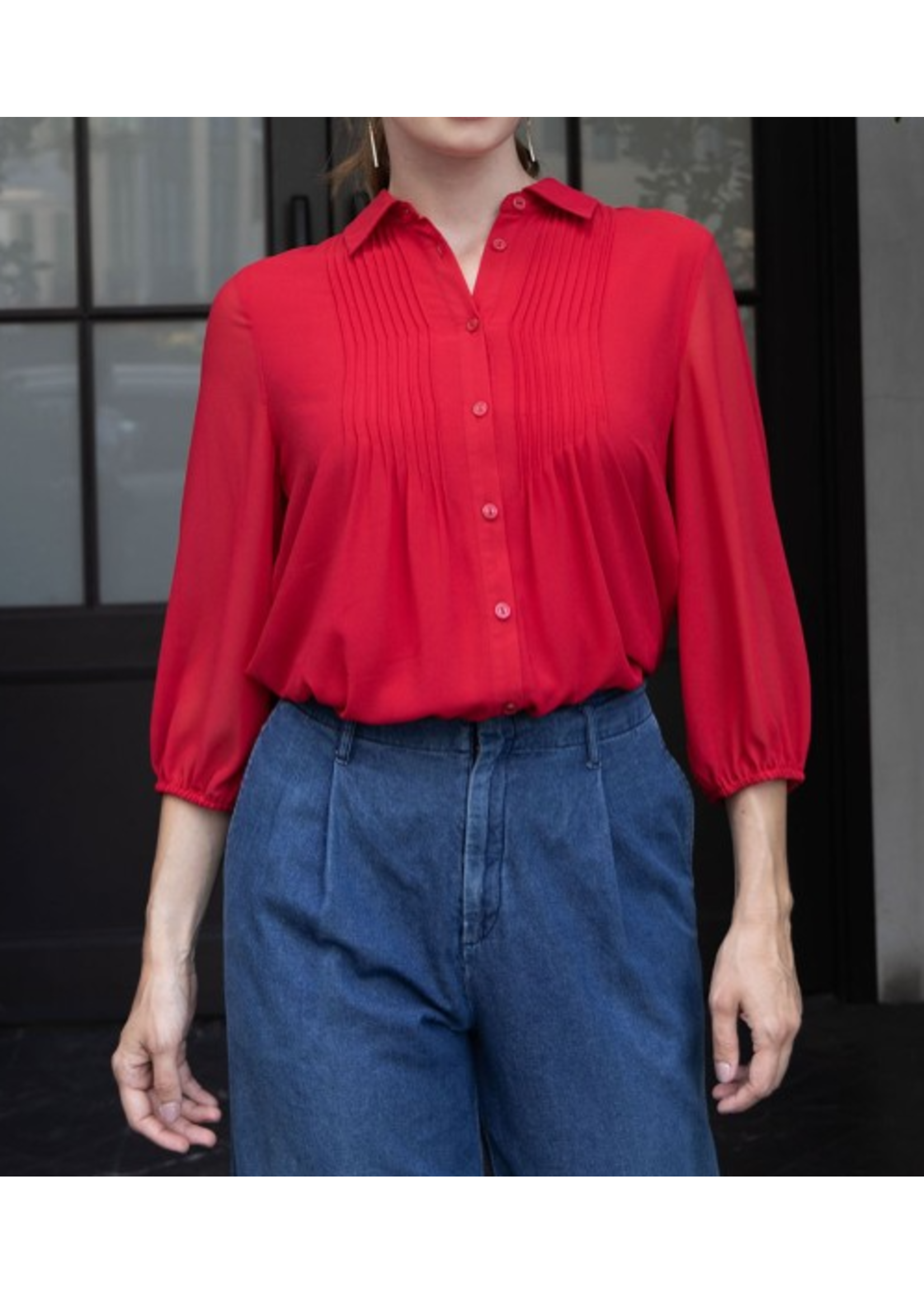 NZGB118990 -  Lightweight Pintucked Blouse