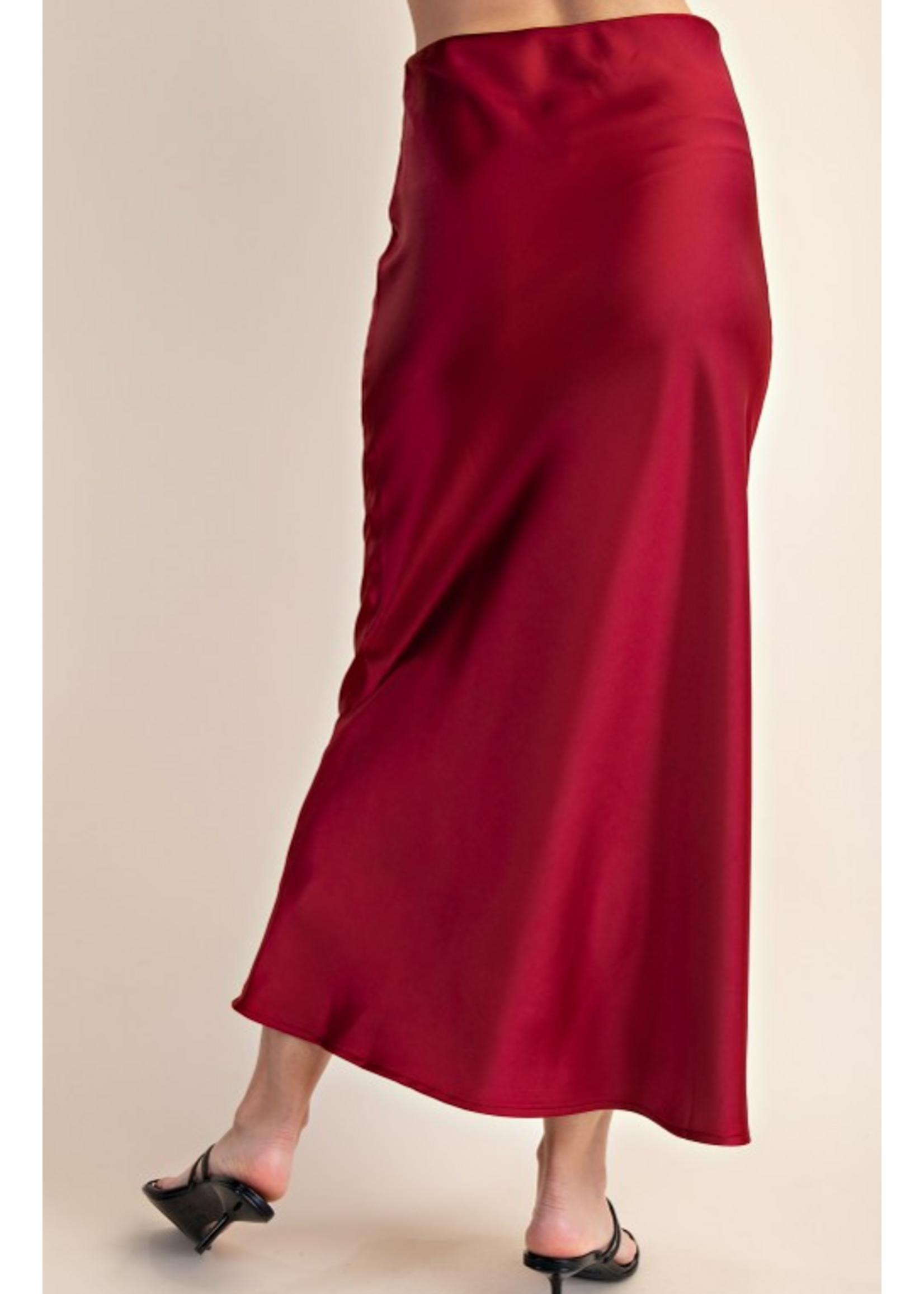 GMGS8384 - Satin Skirt w Elastic Waist