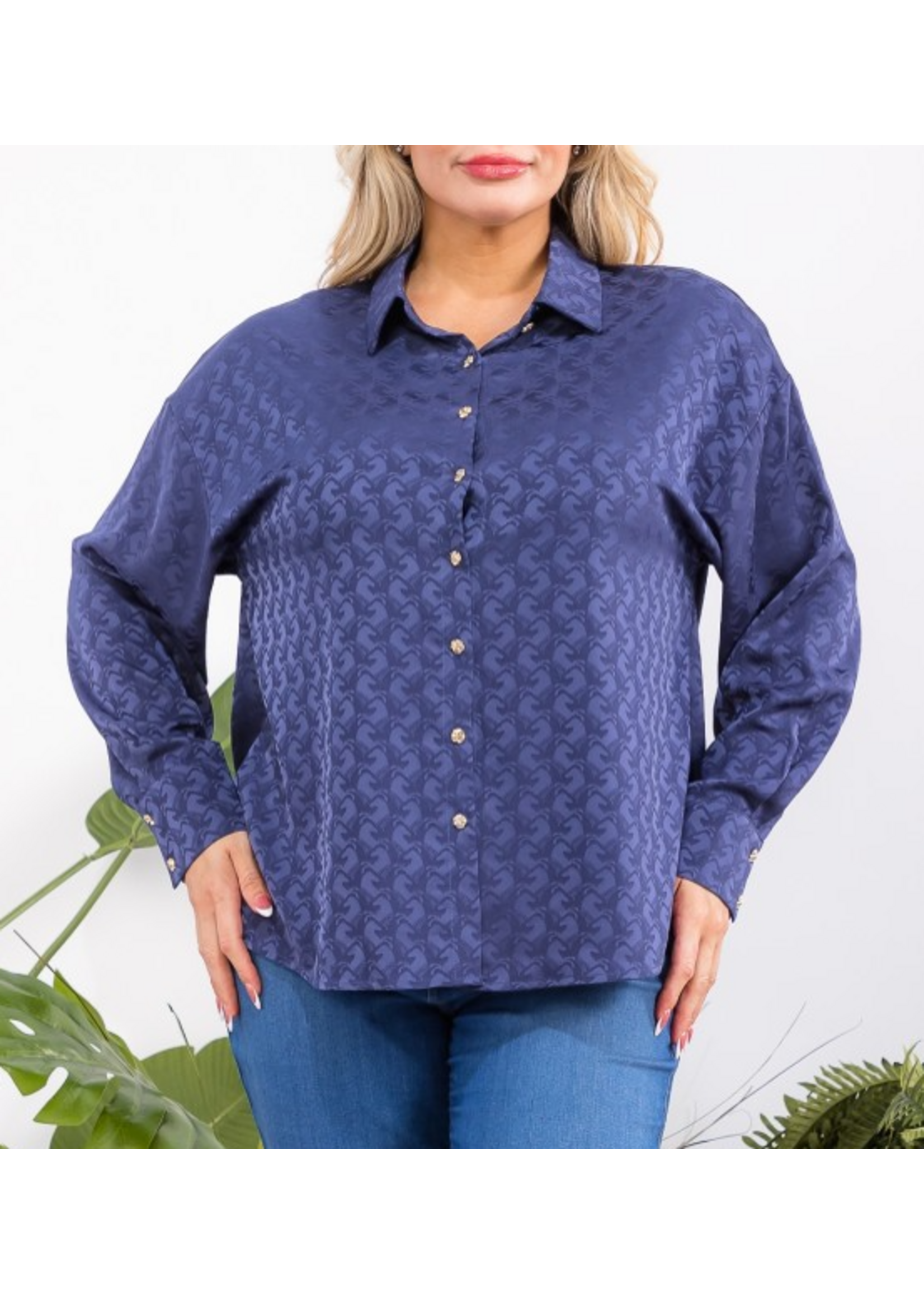 FS5693 -  Plus Size Long Sleeve Graphic Satin Shirt