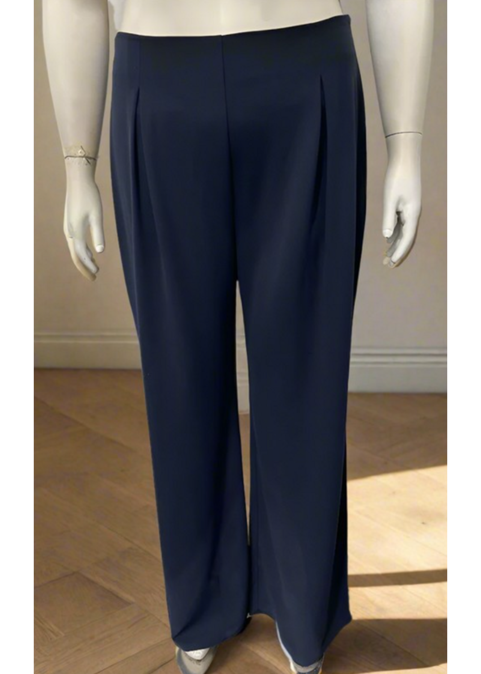 J2J66724 - Plus Solid Side Zipper Straight Leg Pants