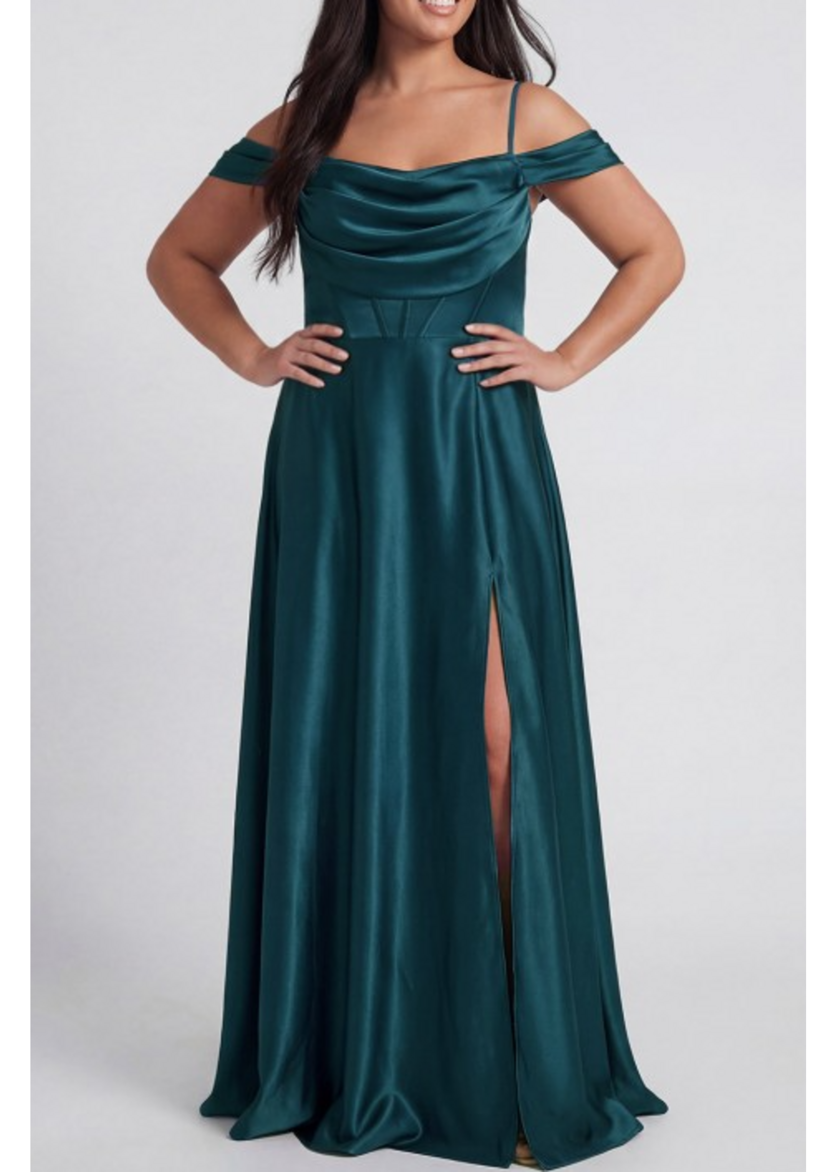 MAMF22712P - EVENING GOWN:  Plus Sleeveless Satin Slit