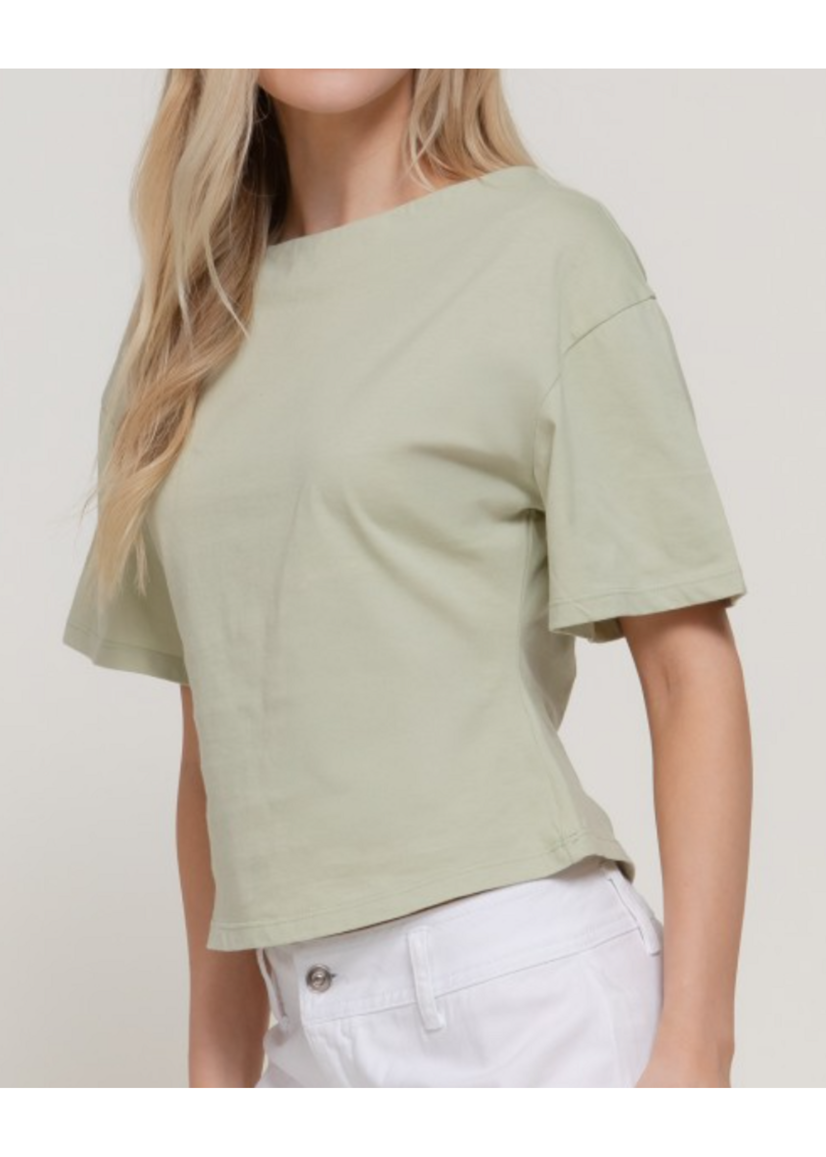 ABT15310 - SHORT SLEEVE DEFINED SILHOUETTE KNIT TEE