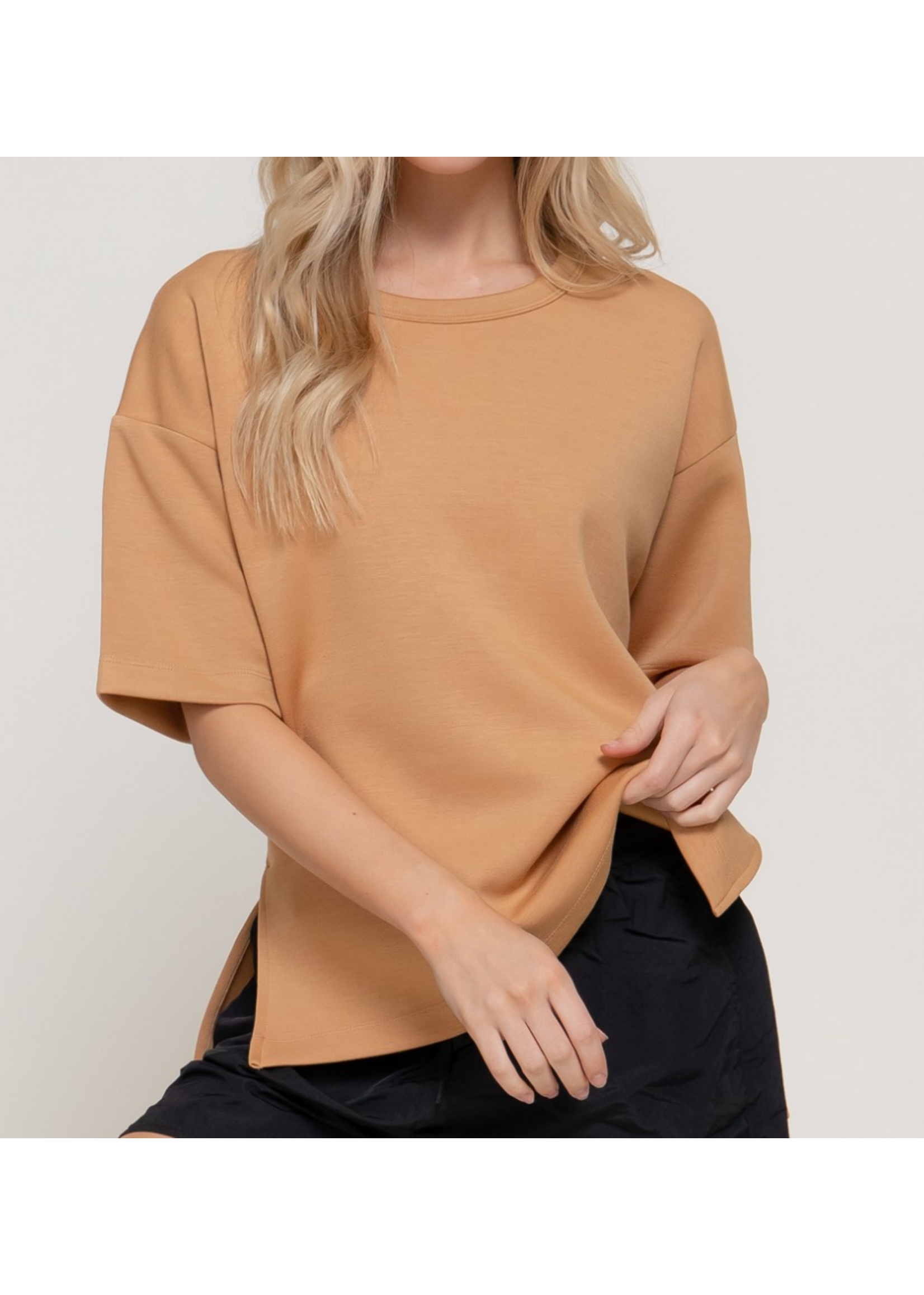 ABT15153 - SHORT SLEEVE OVERSIZE SOFT SCUBA KNIT TOP
