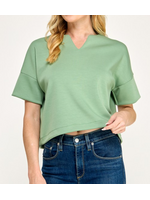 2HT4140 - SCUBA KNIT VNECK W DROP SHOULDER CROP TOP