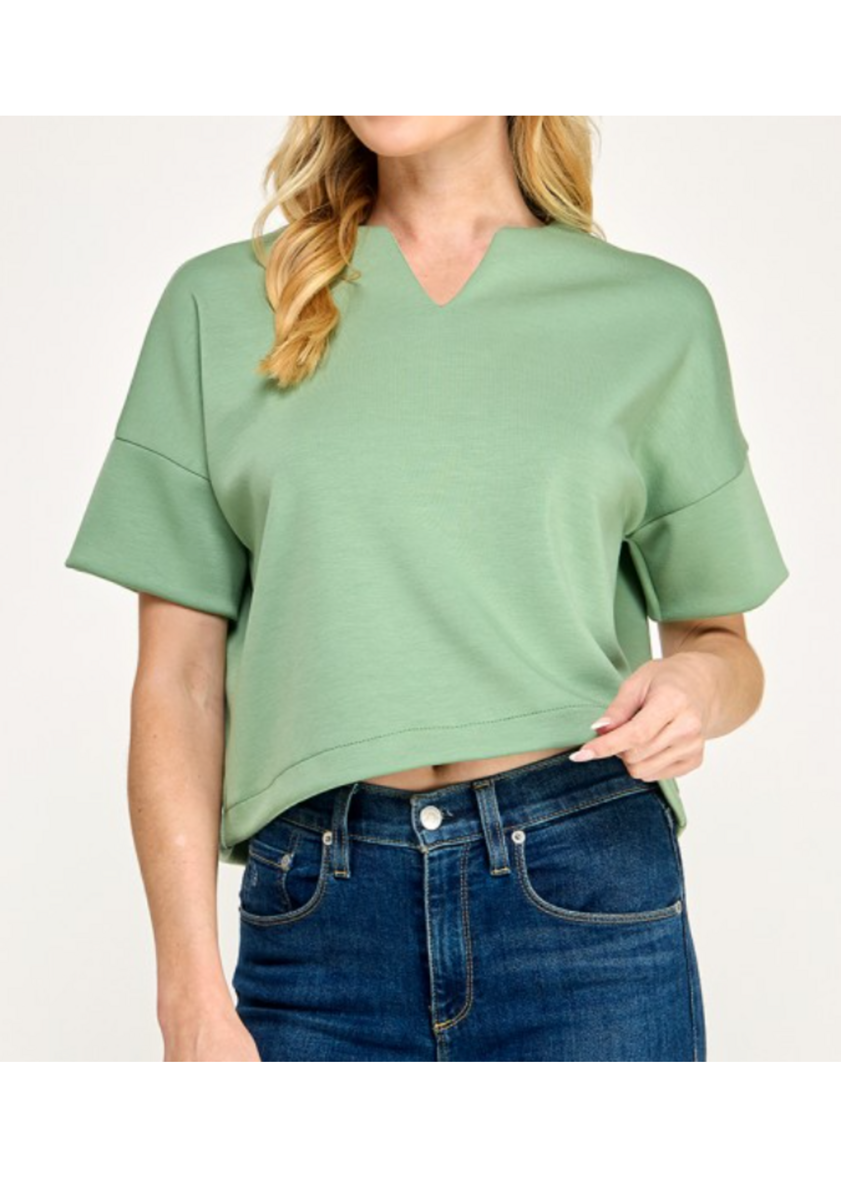 2HT4140 - SCUBA KNIT VNECK W DROP SHOULDER CROP TOP