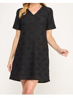 2HD3113L - LACE VNECK SHIFT DRESS