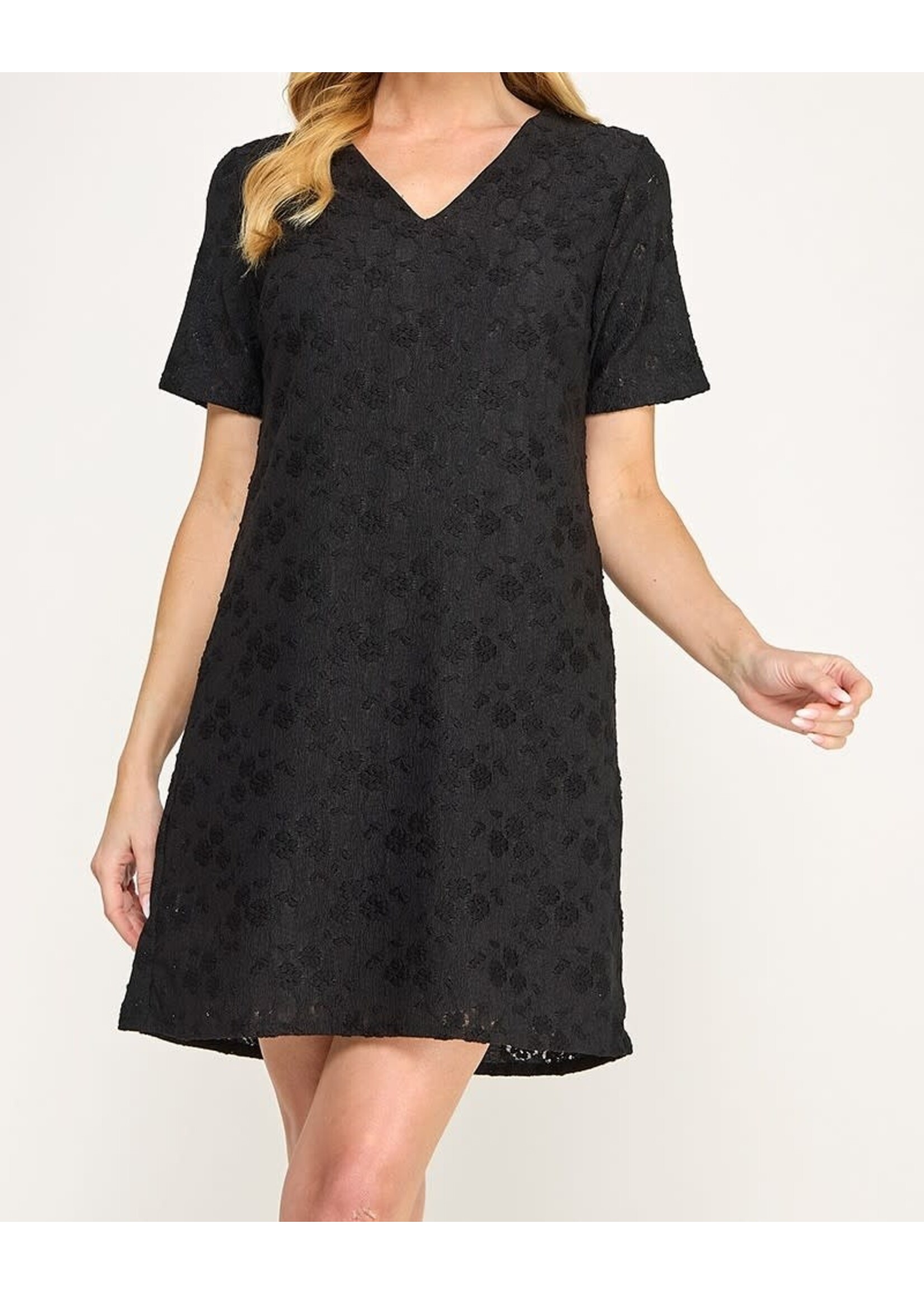 2HD3113L - LACE VNECK SHIFT DRESS
