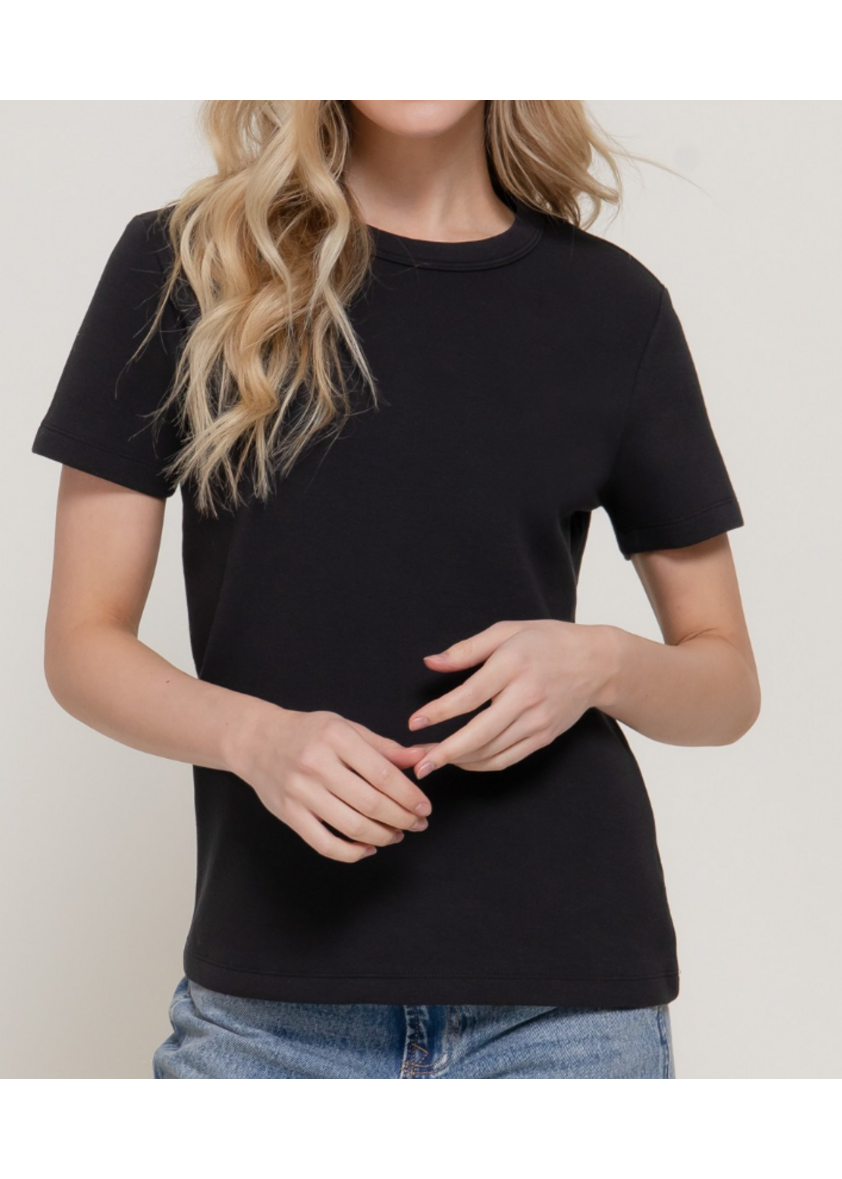ABT15344 - SHORT LEEVE ROUND NECK KNIT TEE