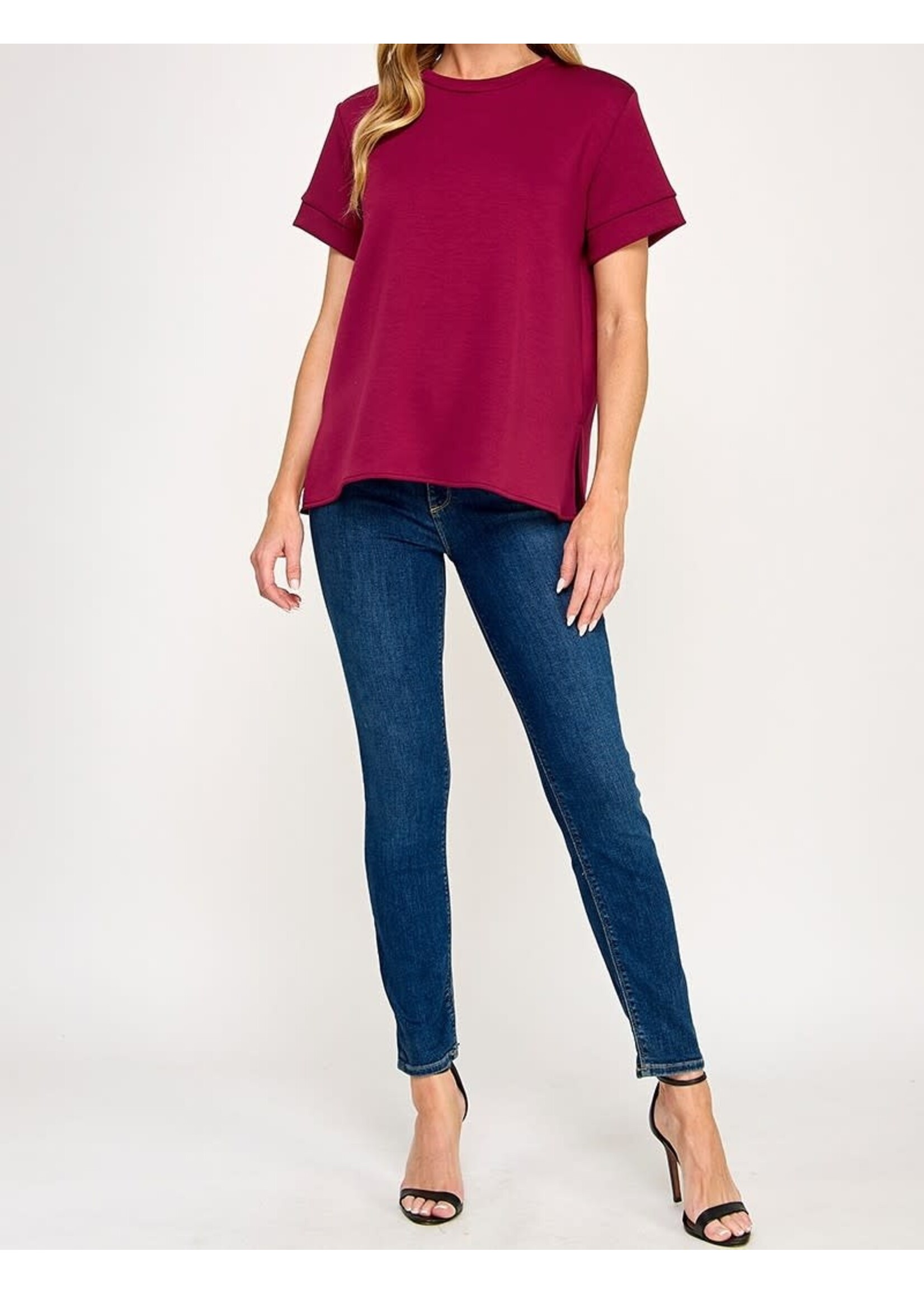 2HT4101M - SCUBA KNIT SHORT SLEEVE ROUND NECK SIDE SLIT TOP