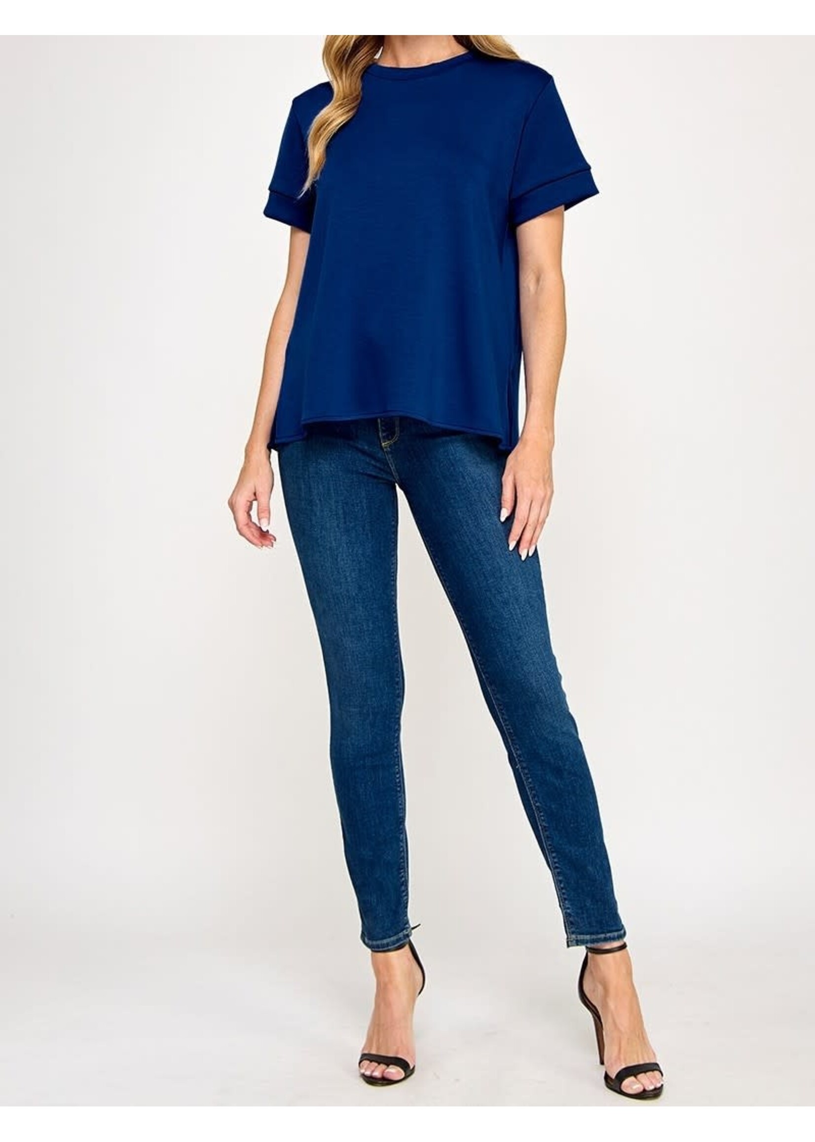 2HT4101M - SCUBA KNIT SHORT SLEEVE ROUND NECK SIDE SLIT TOP