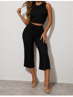 MLMLCMS36 - RIBBED 2PC SET SLEEVELESS CROP TOP W/CAPRI PANTS