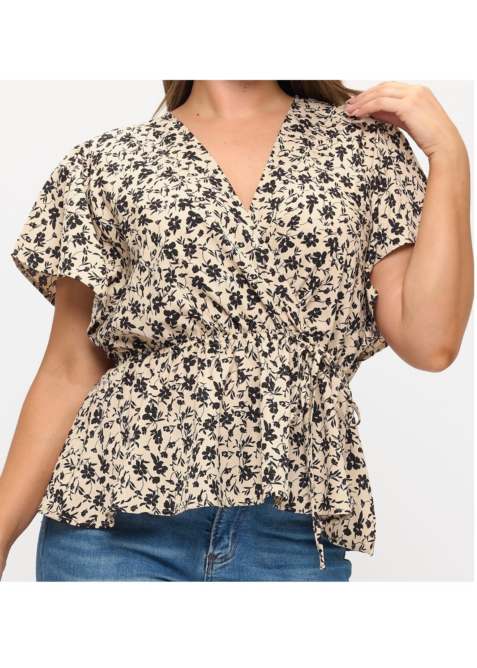 TPIT6606 - PLUS FLORAL FLUTTER SLEEVE SURPLICE PEPLUM TOP