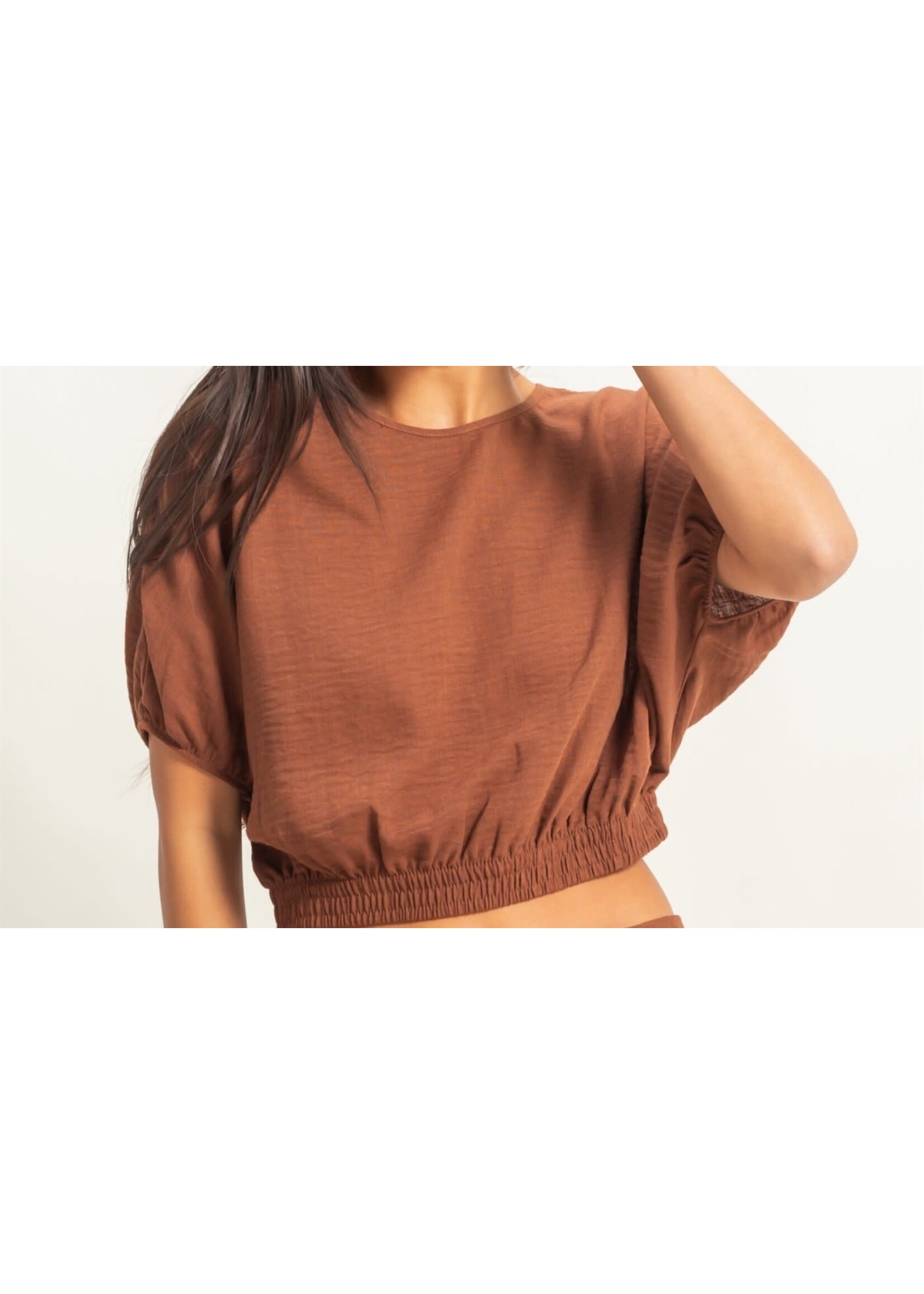 HFDZ25C337 - CRINKLE WOVEN ELASTIC HEM CROP TOP