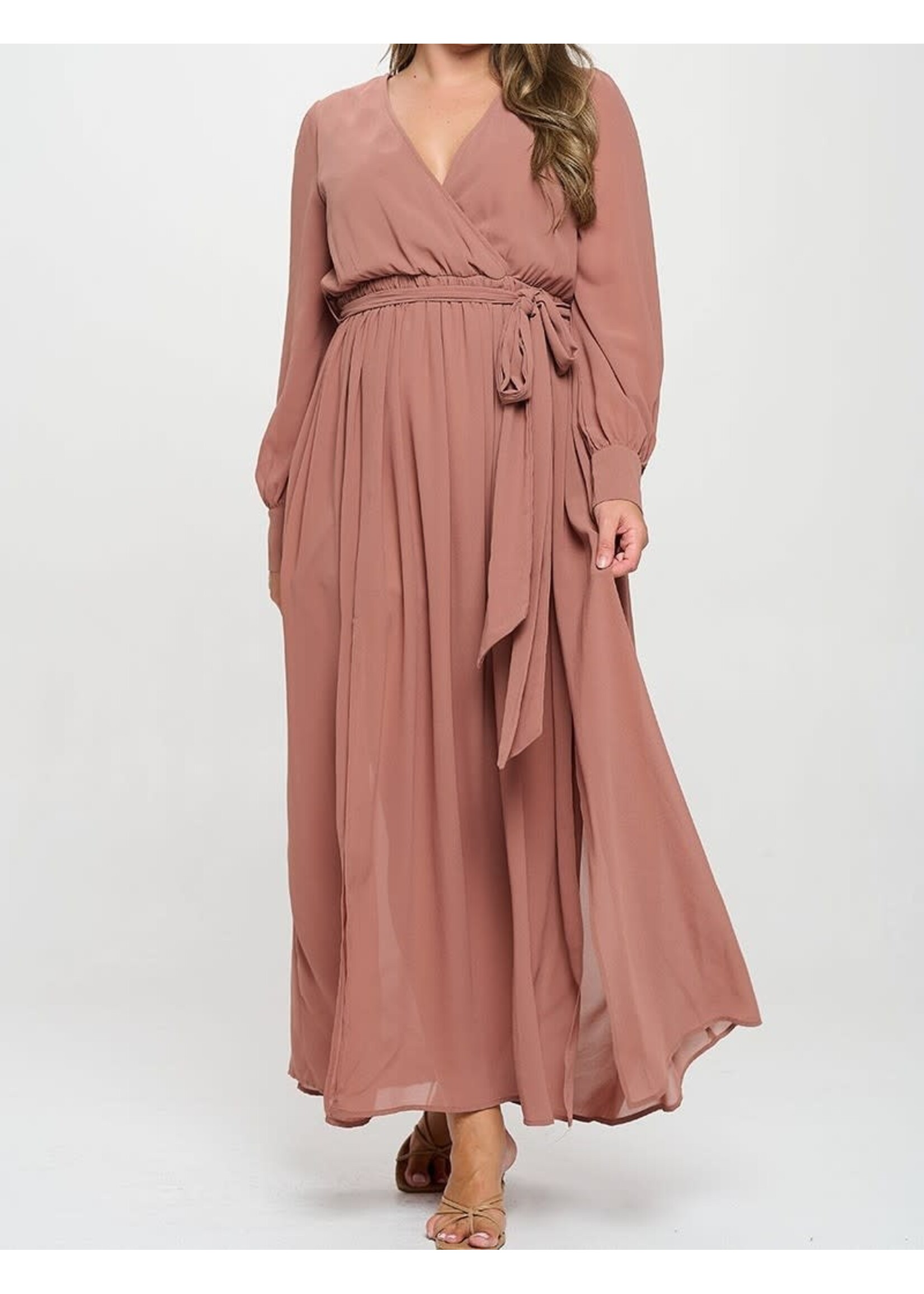 TPITD5445 - PLUS CHIFFON LONG SLEEVE MAXI DRESS W/FRONT SLITS