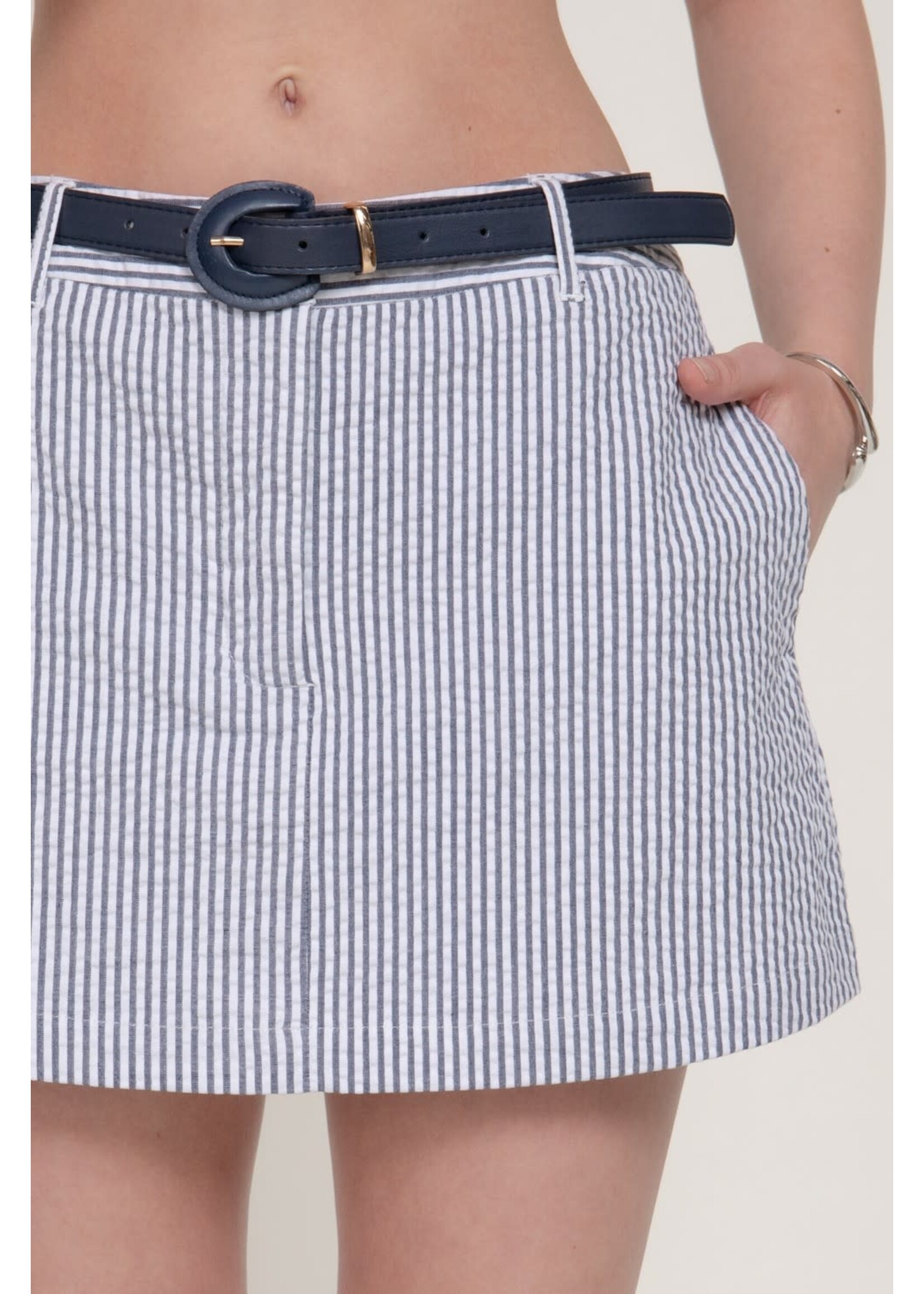 ACP15379 - BELTED STRIPED WOVEN SKORT