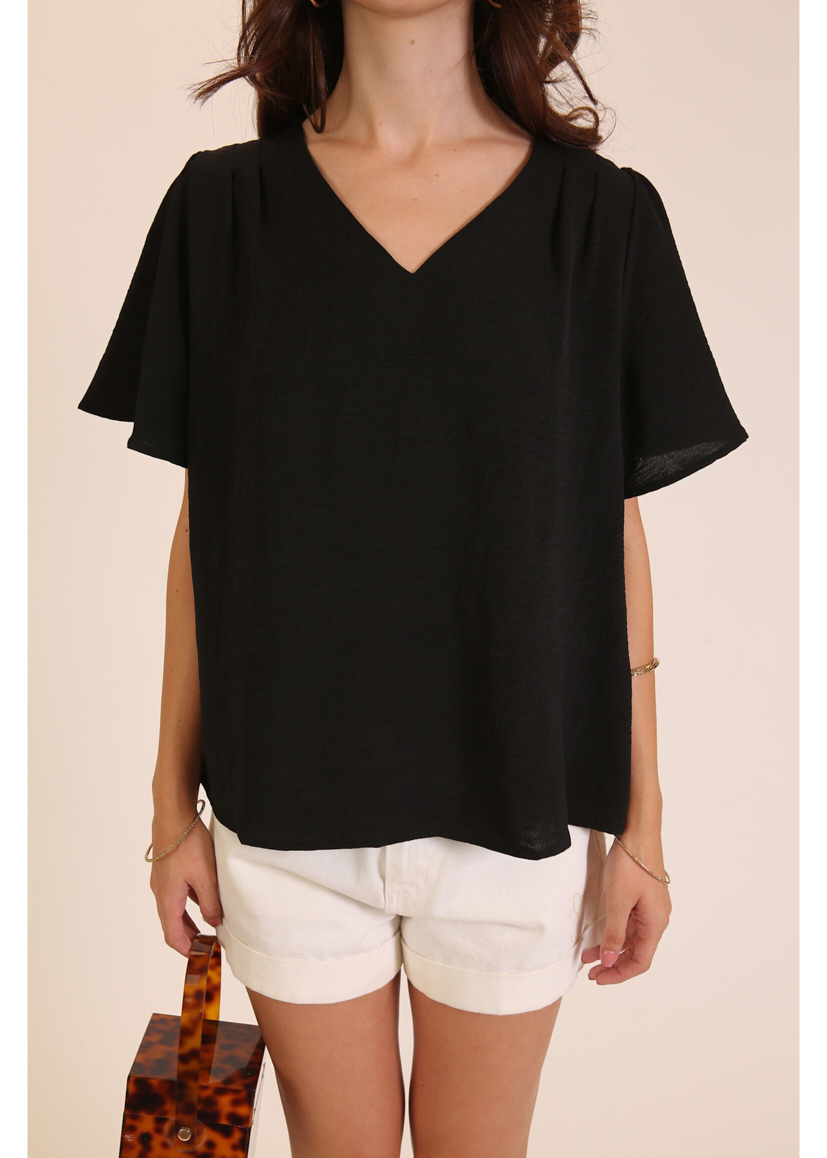 TMWN10837 - VNECK, SHOULDER PLEATS, RELAXED SHORT SLEEVE TOP
