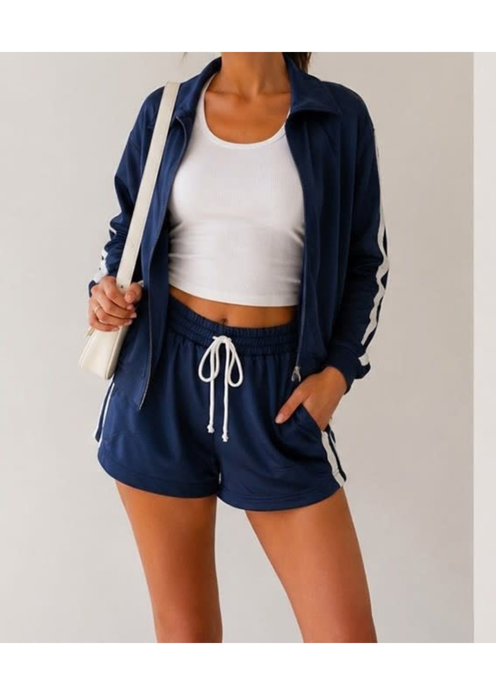 TMMJ3385 SET - SPORTY CONTRAST STRIPE, JACKET & SHORT SET