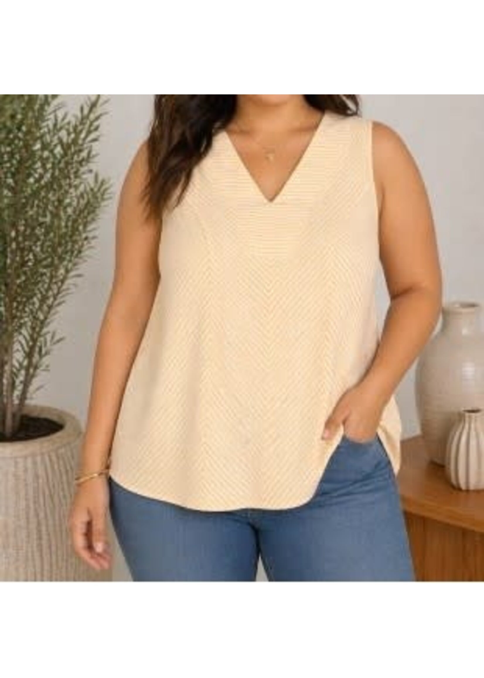 AV51472WX - STRIPED SLEEVELESS VNECK WOVEN TOP