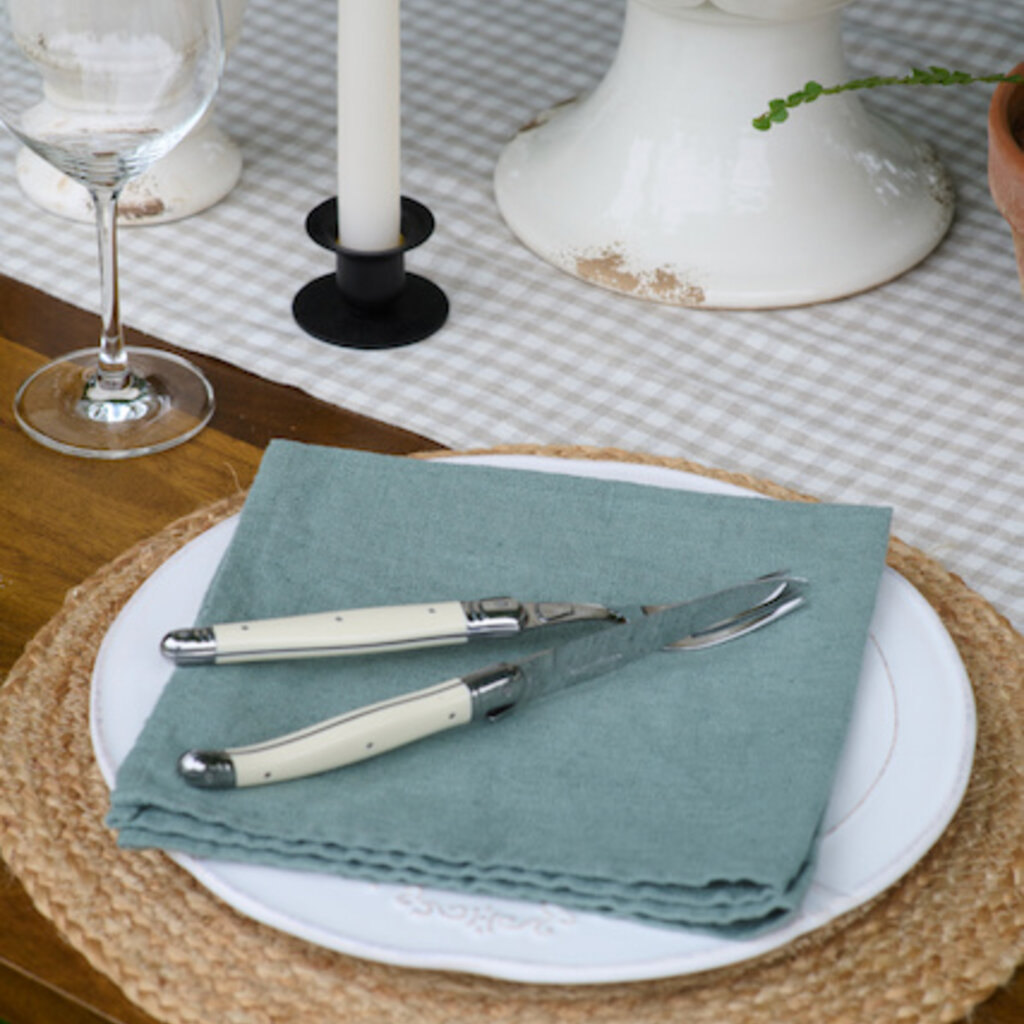 Chelsea Linen Tablecloth Collection