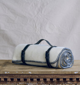 Lustou Ivory Throw - Ebony Stitch