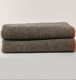 Aure Grey Throw - Tangerine Stitch