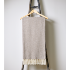 Chevron Throw -