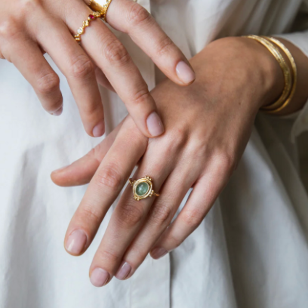 Alix D. Reynis Agathe Ring