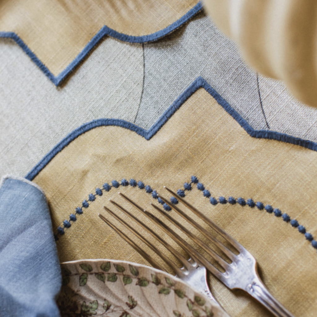 Adele Placemat - Curry/Oxide