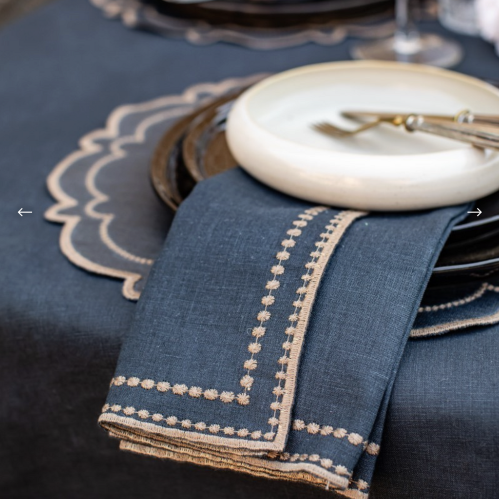 Letizia Placemat - Coal/Walnut