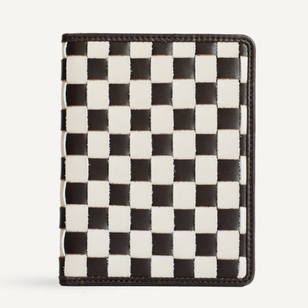 Este Passport Holder