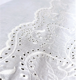 Broderie Anglaise Trim Napkin