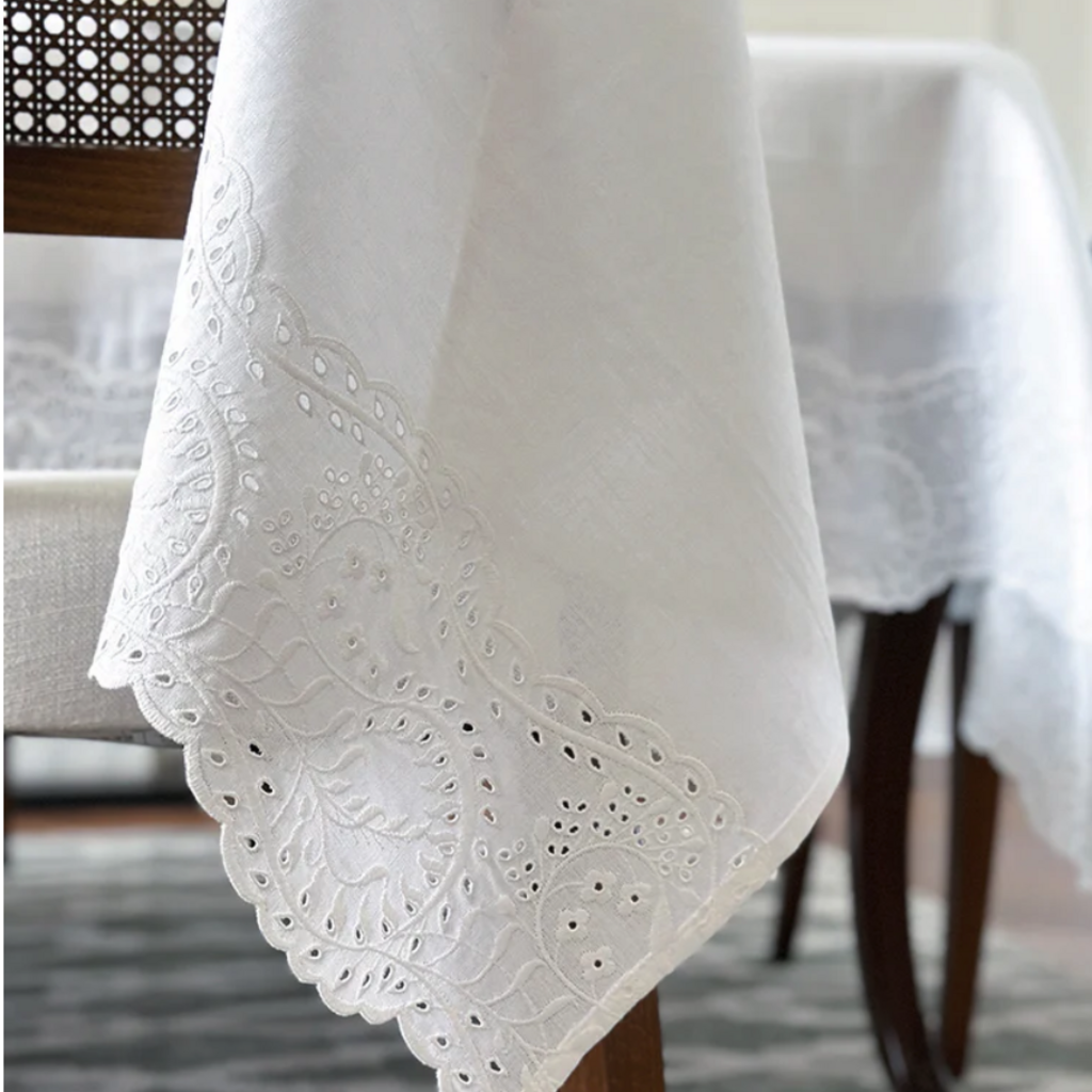 Broderie Anglaise Trim Napkin